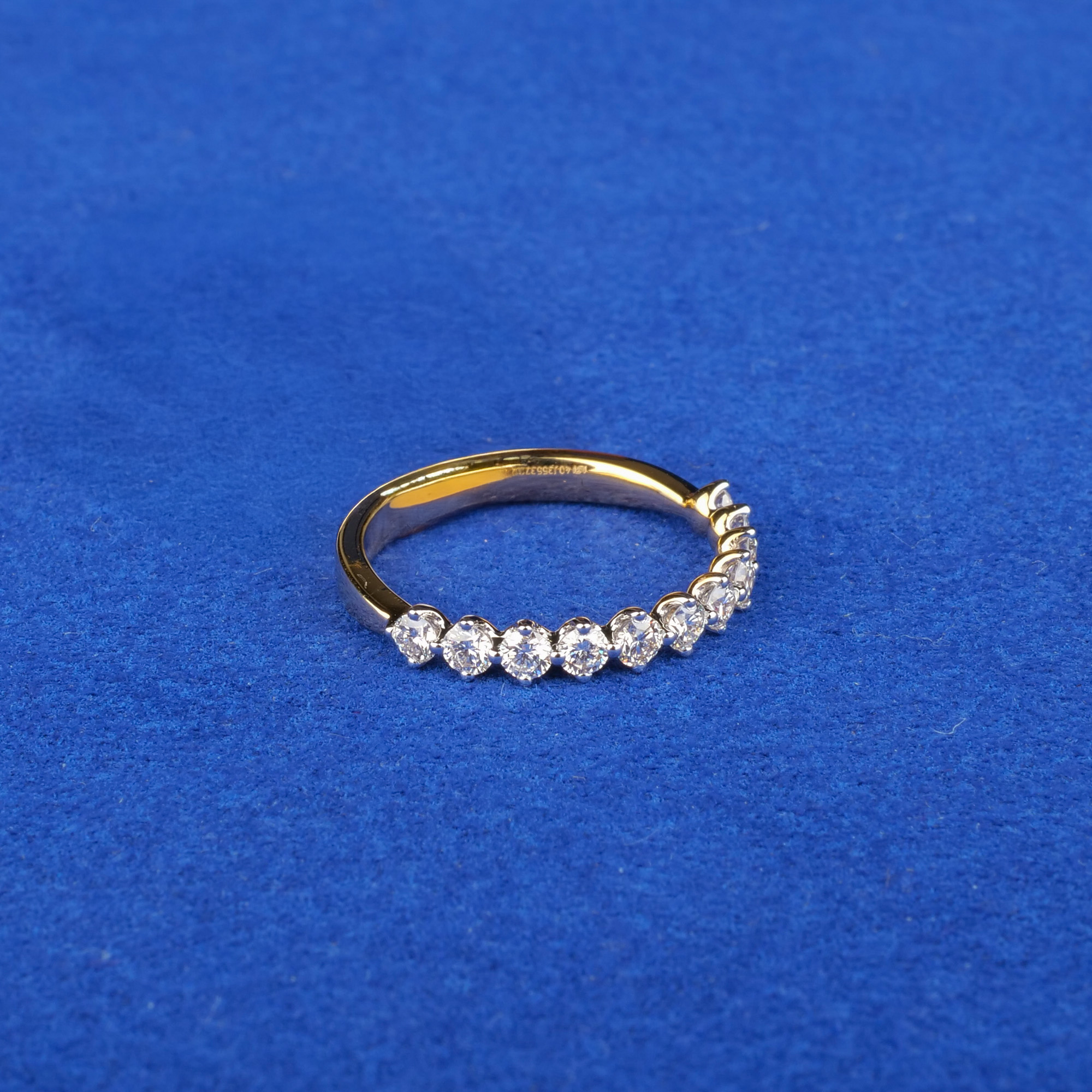 18K Yellow Gold Diamond Ring