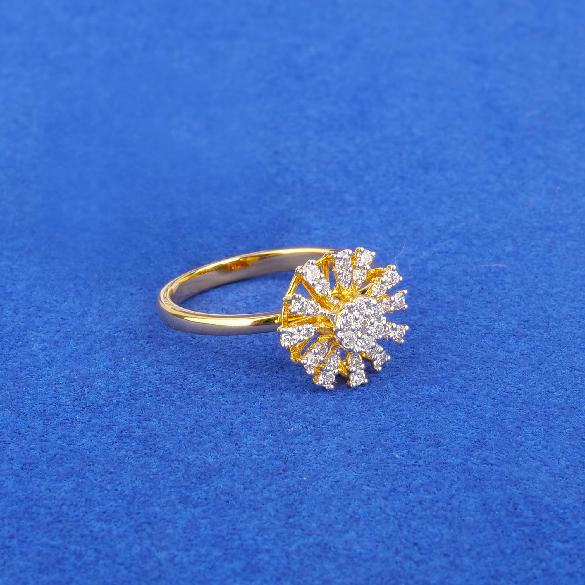 18K Yellow Gold Diamond Ring