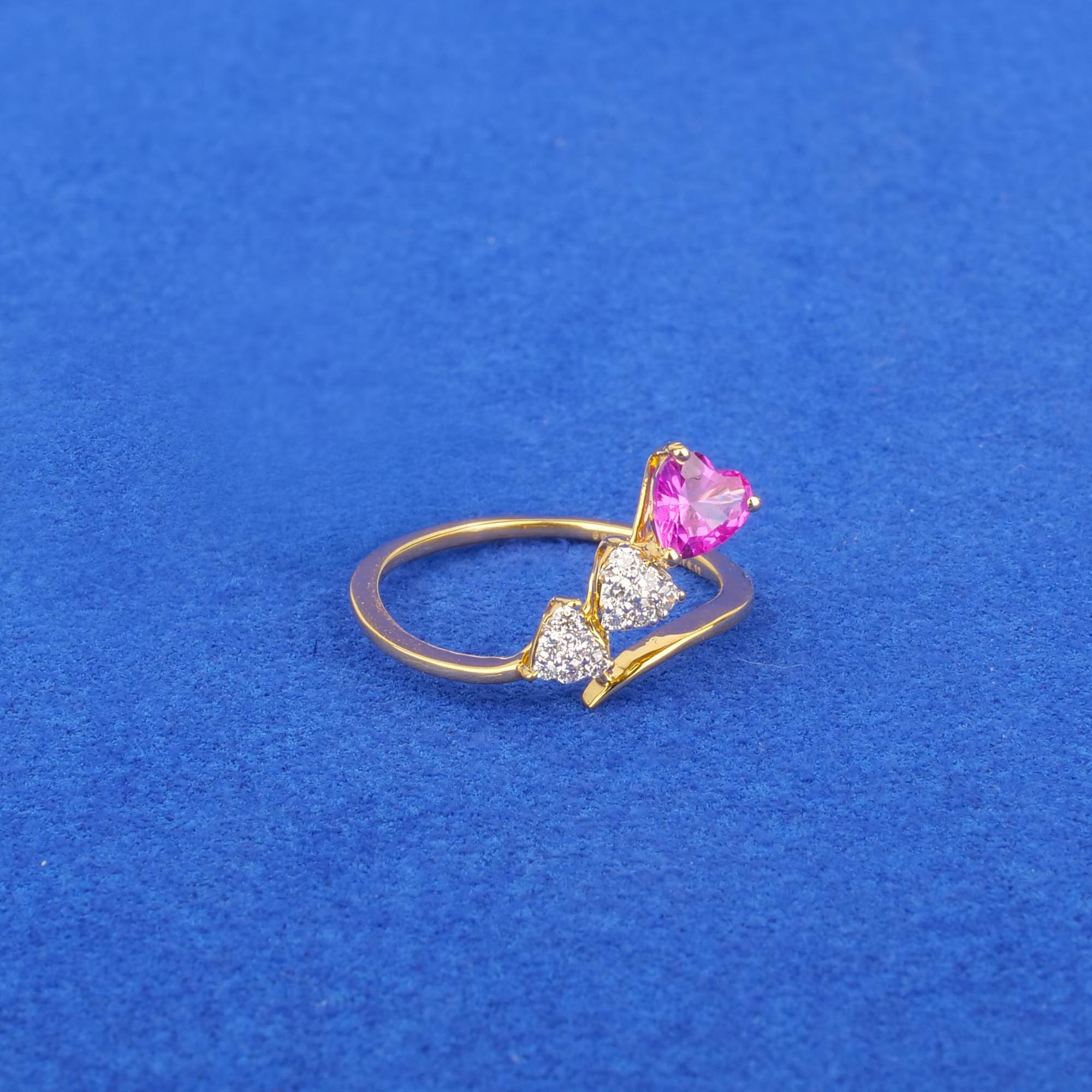 18K Yellow Gold Diamond Ring
