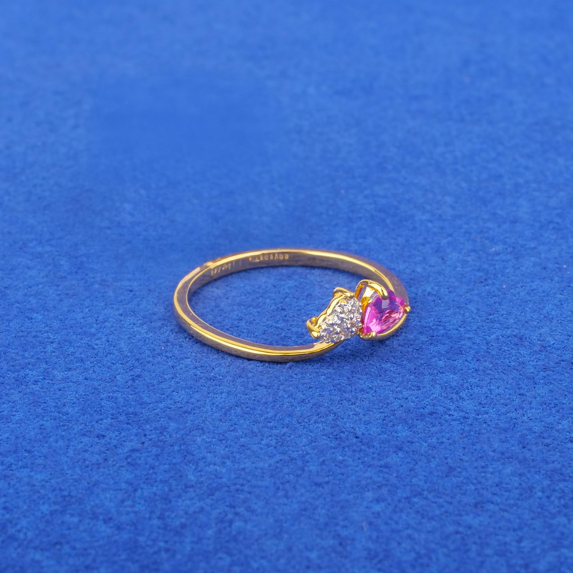 18K Yellow Gold Diamond Ring