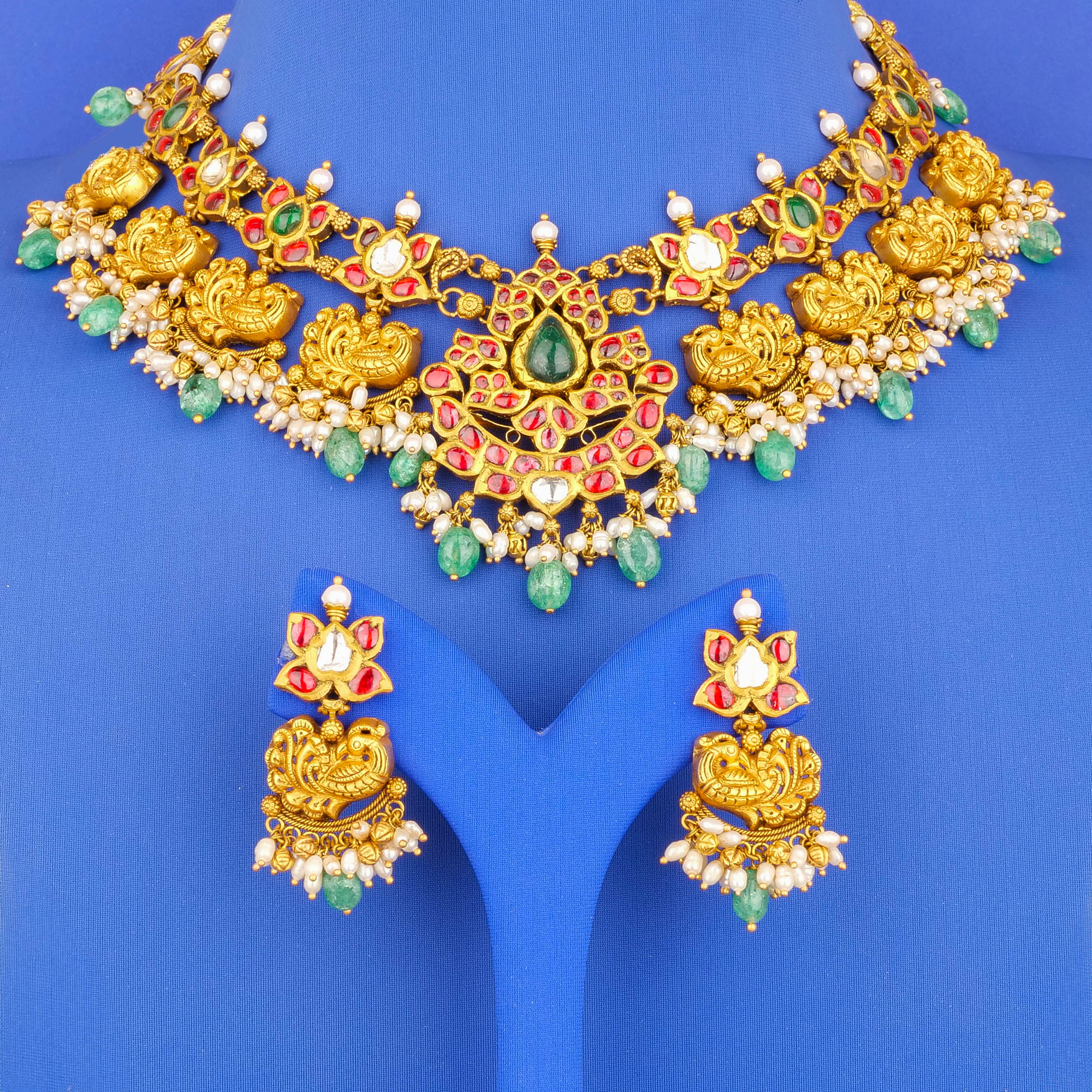 22K 'Antique' Polki Diamond NE Set