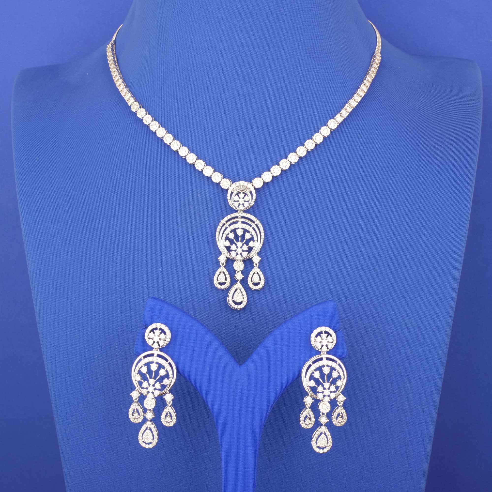 18K White Gold Diamond Necklace and Earring Set