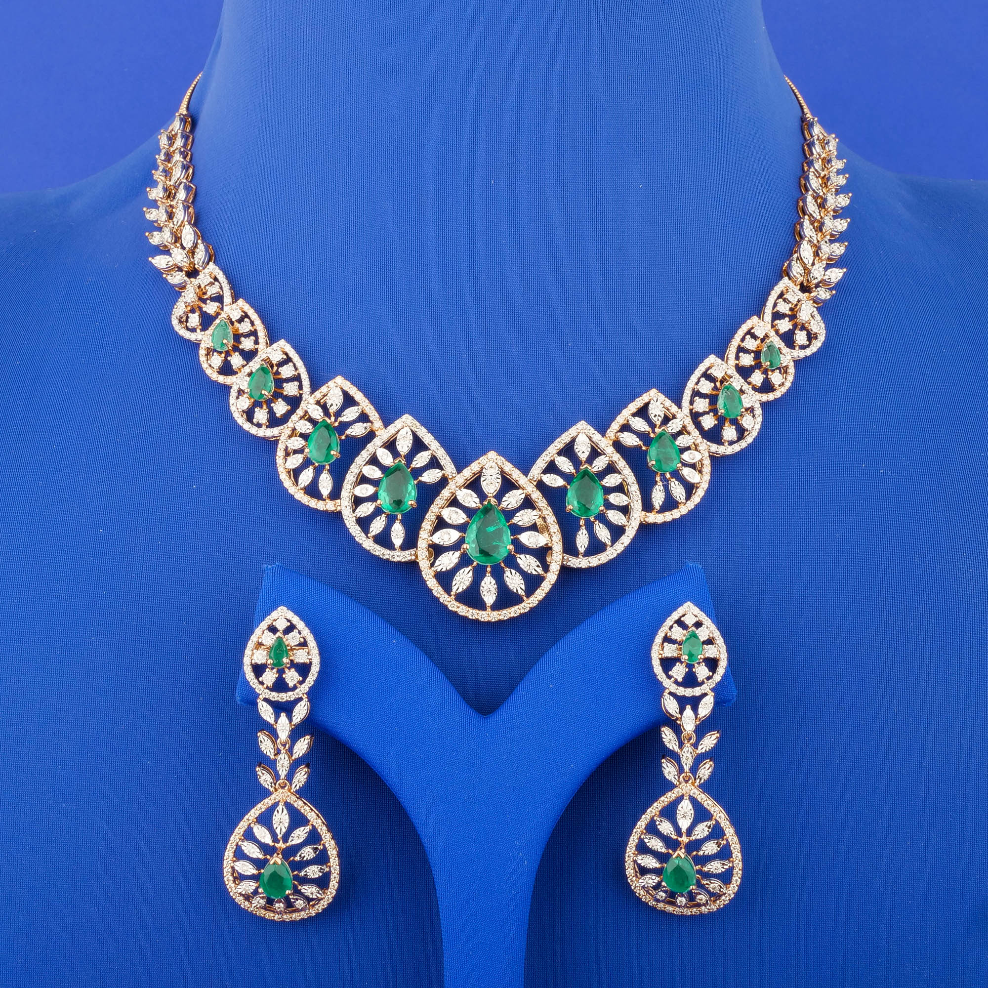 18K Rose Gold Diamond Necklace and Earrings Set w/ Green Onyx