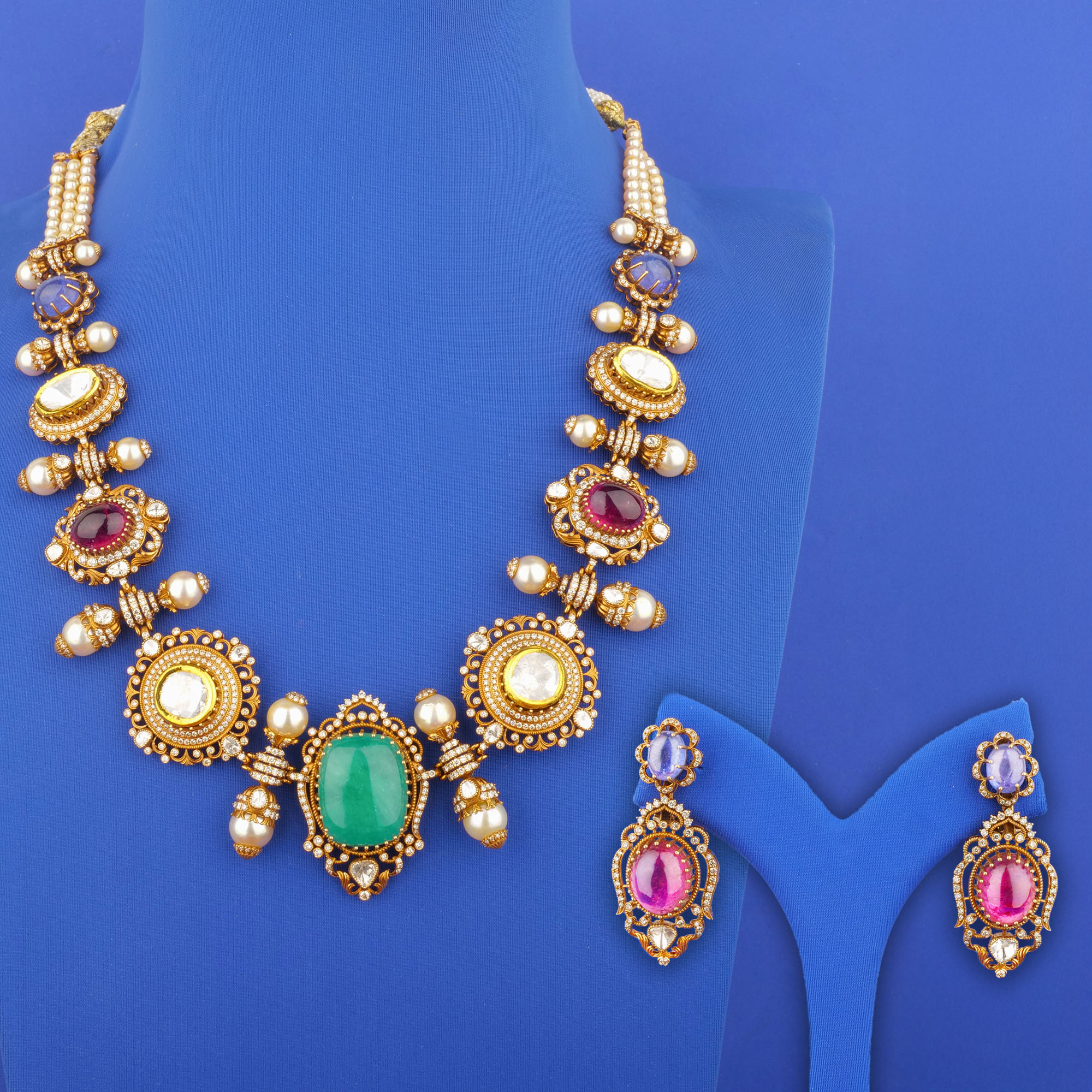 18K 'Victorian Diamond/Polki Diamond Emerald Tourmaline Tanzanite Necklace and Earrings Set