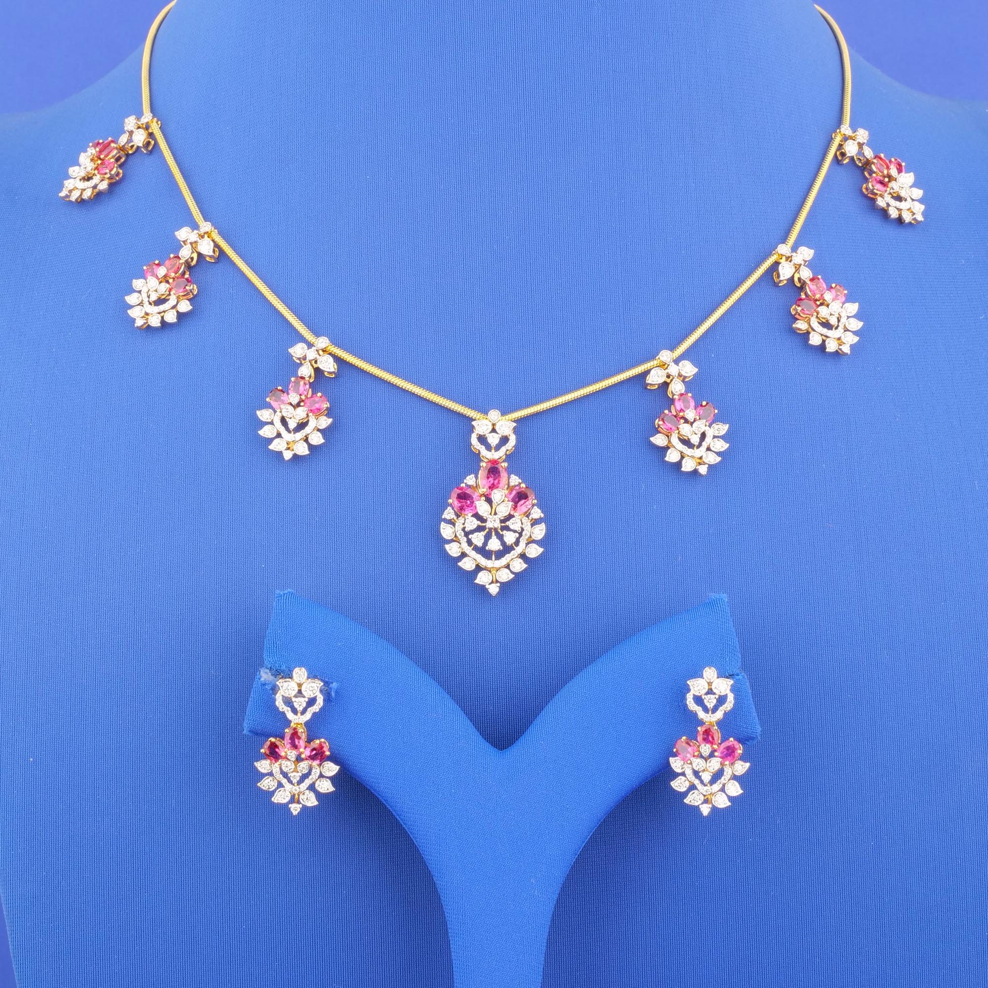 18K Yellow Gold Diamond Tourmaline Necklace and Earrings Set
