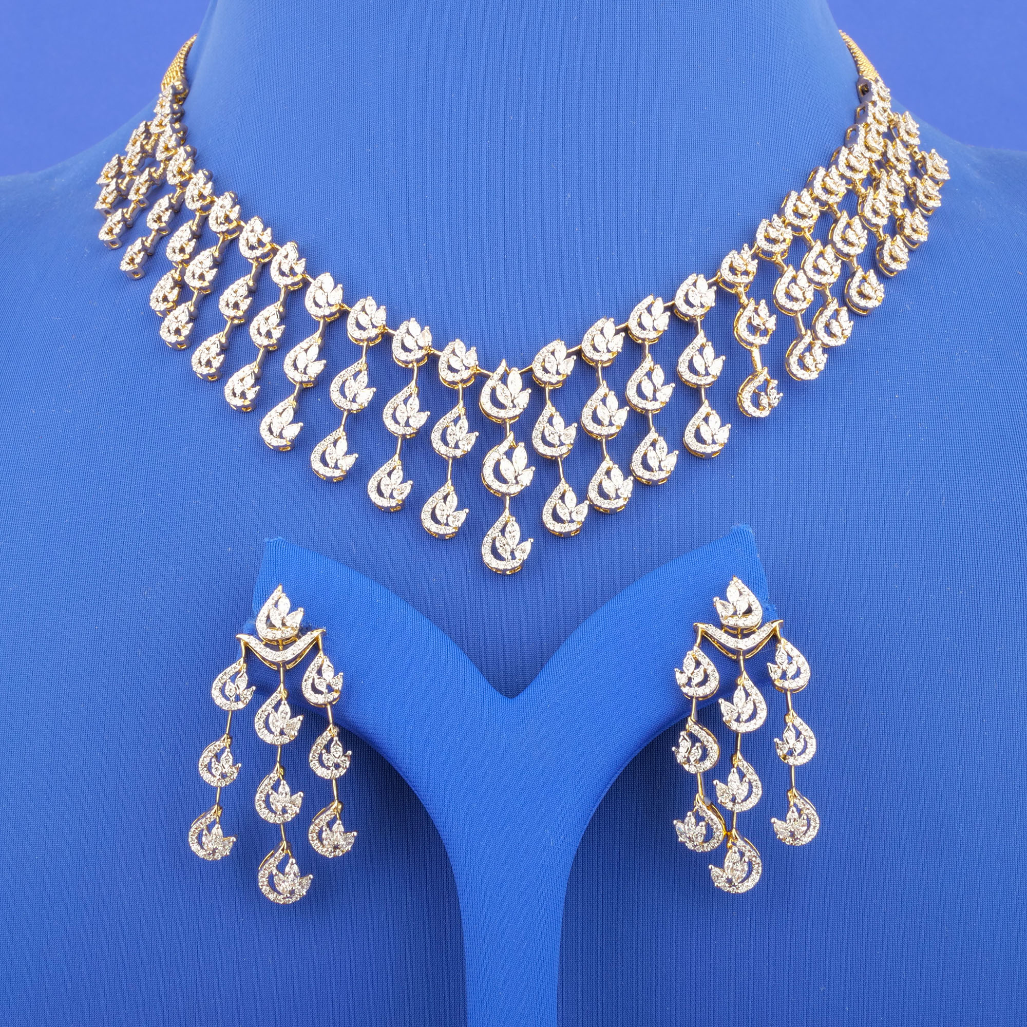 18K Yellow Gold Diamond Necklace and Earrings Set