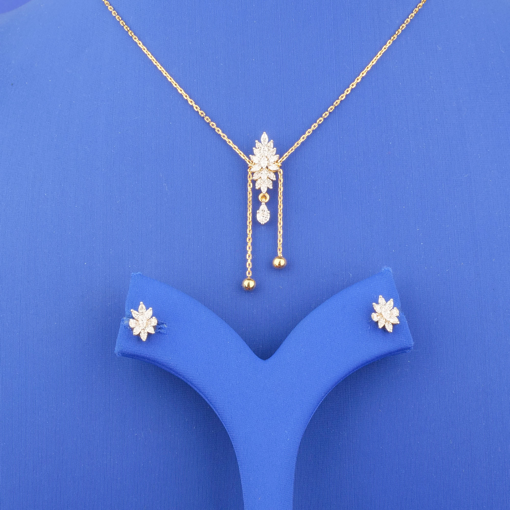 18K Yellow Gold Diamond Necklace and Earrings Set