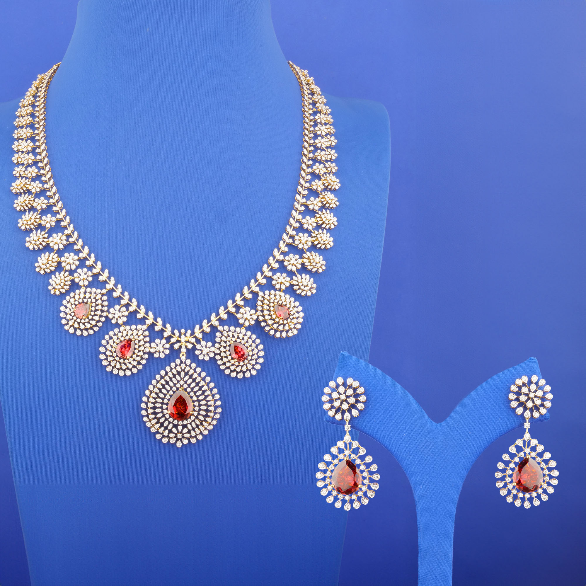 18K Yellow Gold Diamond Necklace and Earrings Set (Intchg.)