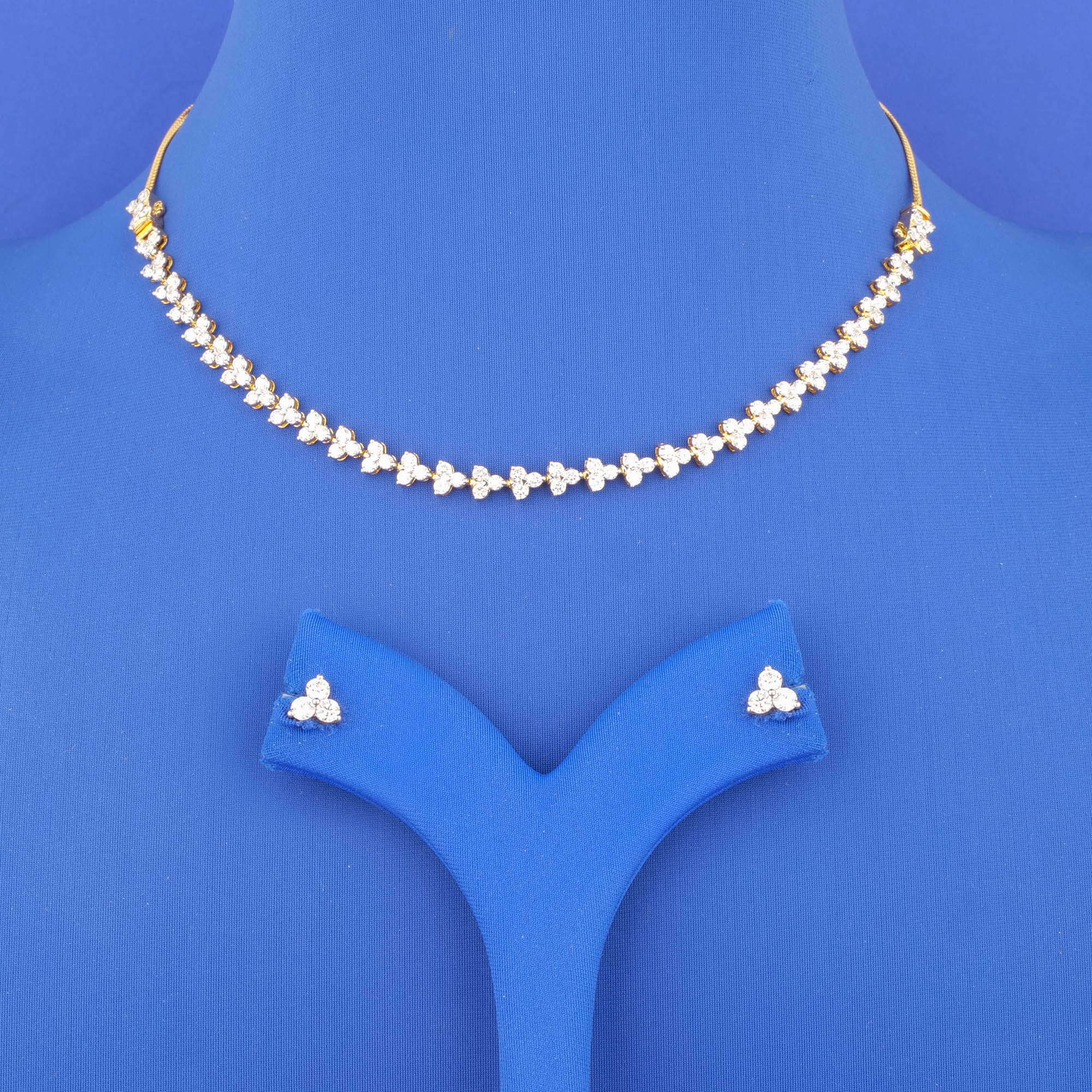 18K Yellow Gold Diamond Necklace/Bracelet Earrings Set