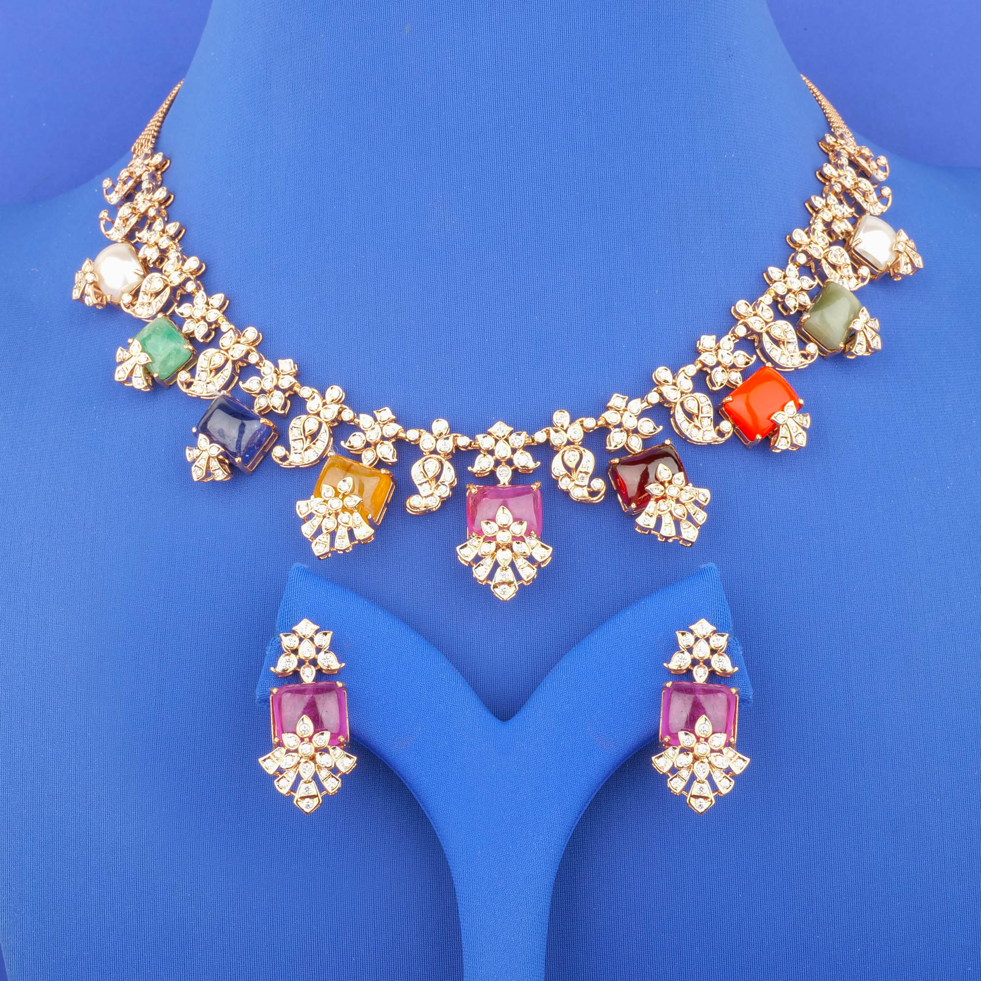 18K Gold Diamond Navratna Necklace and Earrings Set