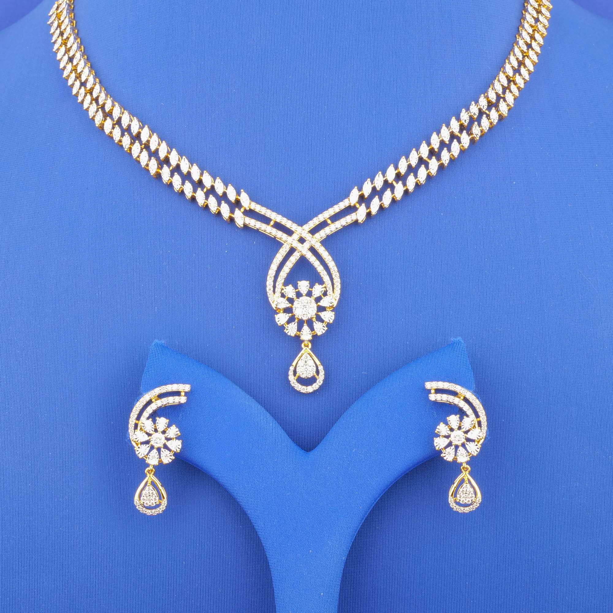 18K Yellow Gold Diamond Necklace and Earrings Set