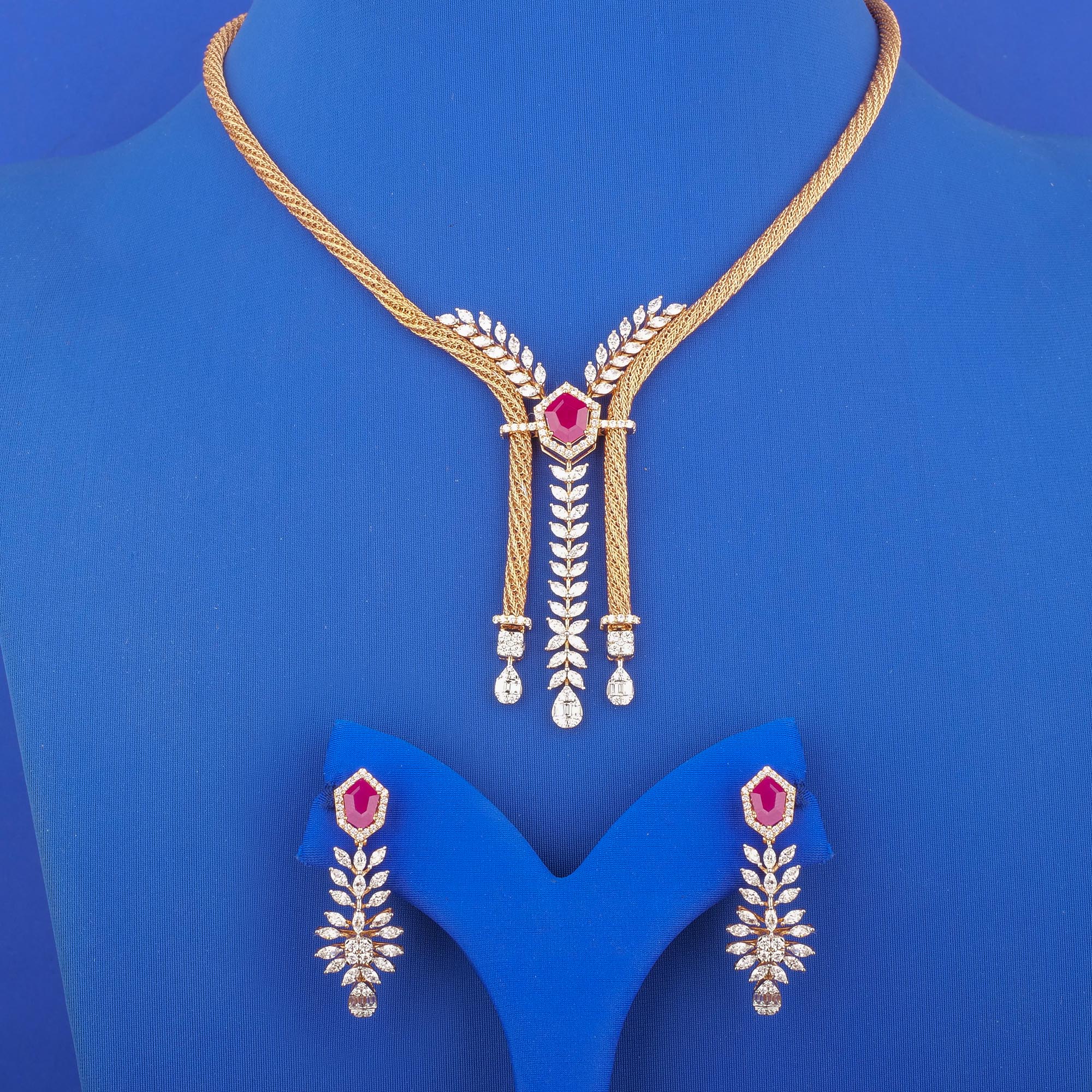 18K Gold Diamond Necklace and Earrings Set (Intchg.)
