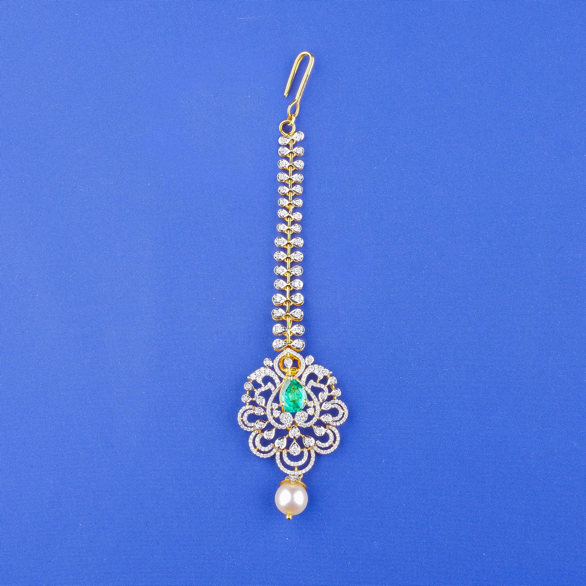 18K Yellow Gold Diamond Tikka/Pendant (Intchg.), E/F-VVS