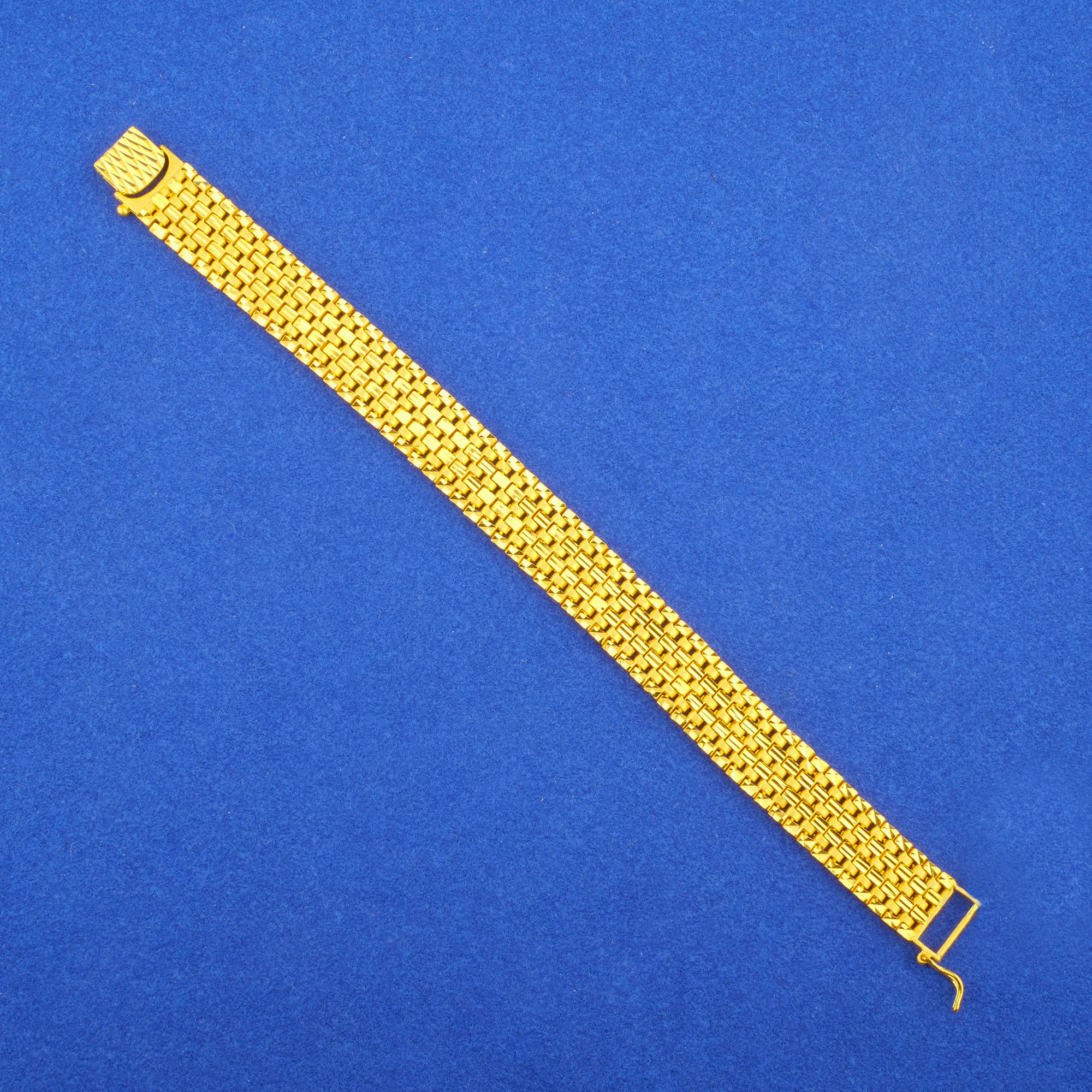 Twenty-Two Karat Gold Men's Bracelet