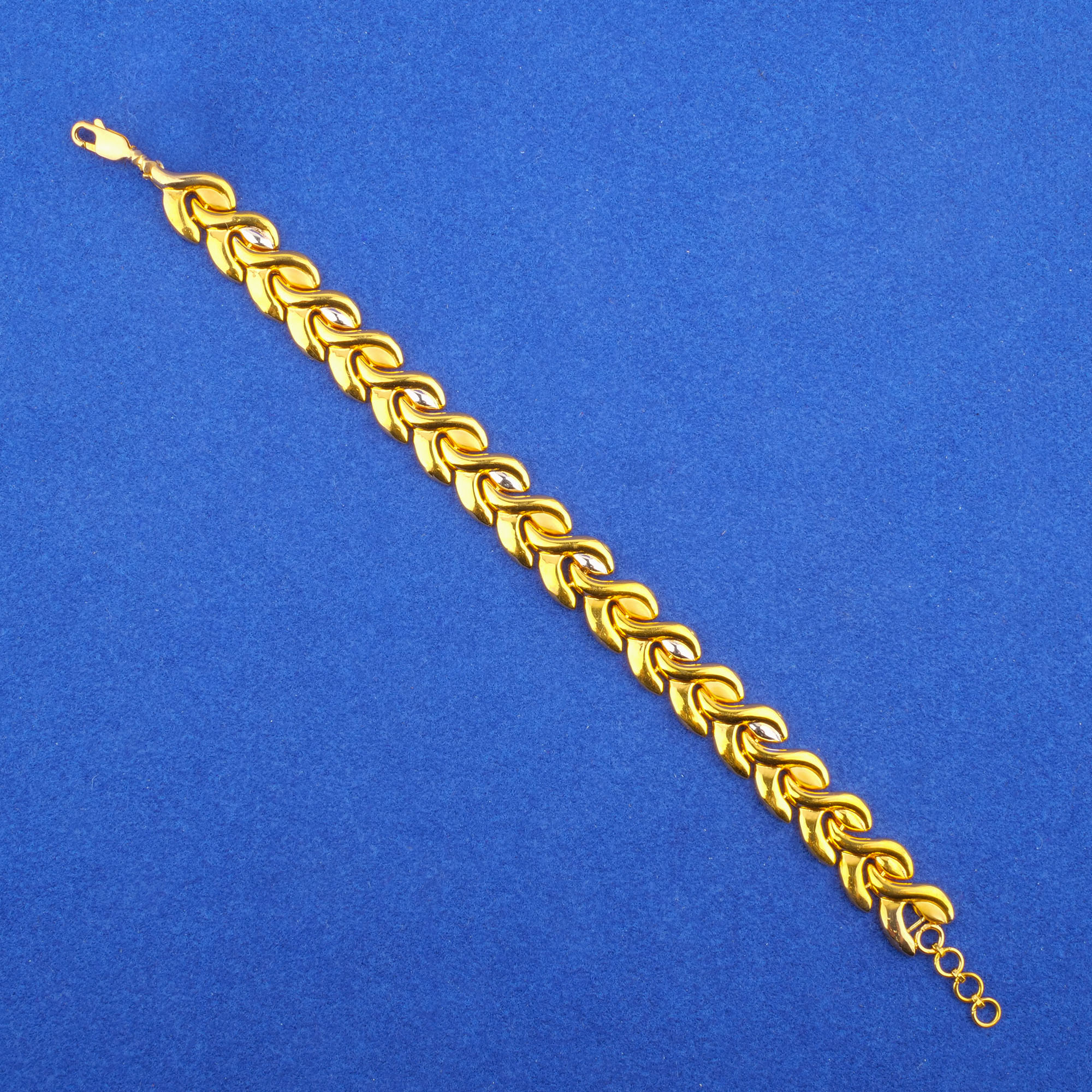 Twenty-Two Karat Two-Tone Gold Bracelet