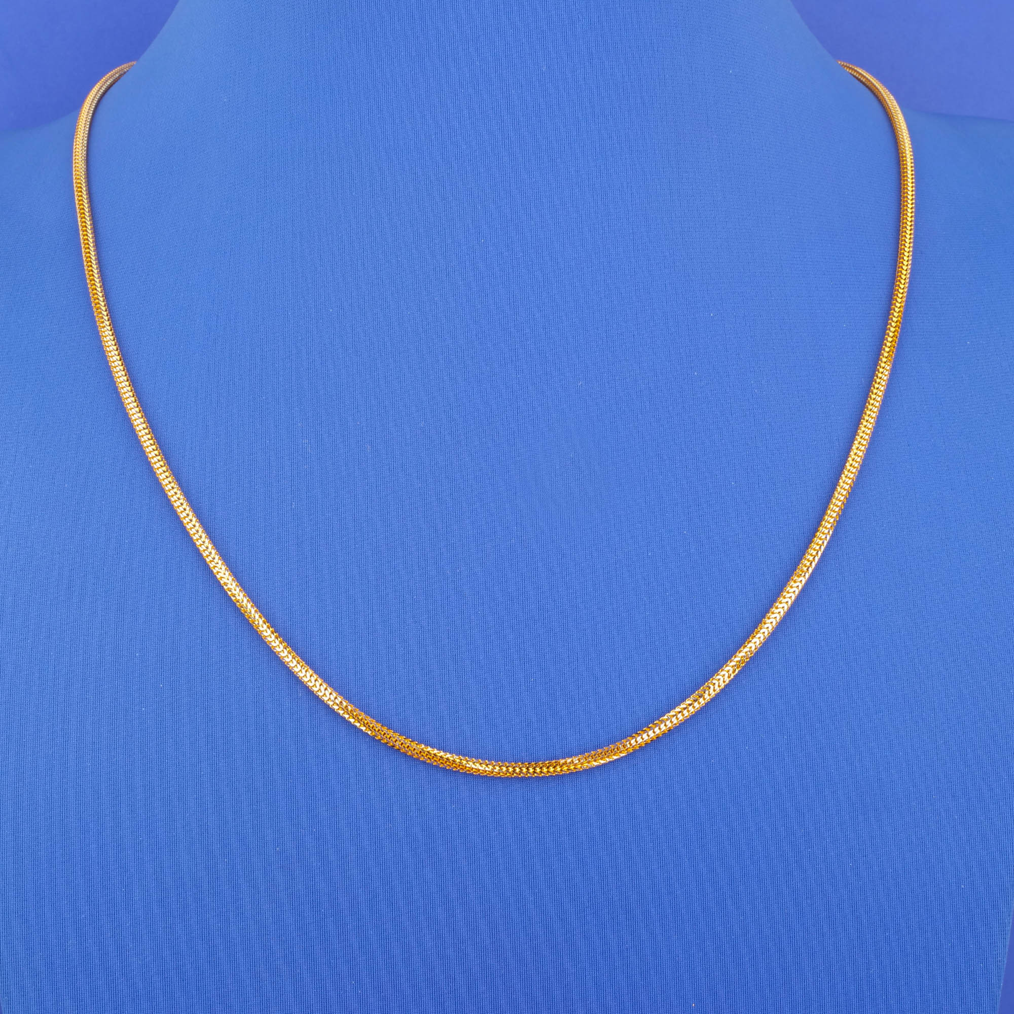 22K Two-Tone Gold Chain (v)