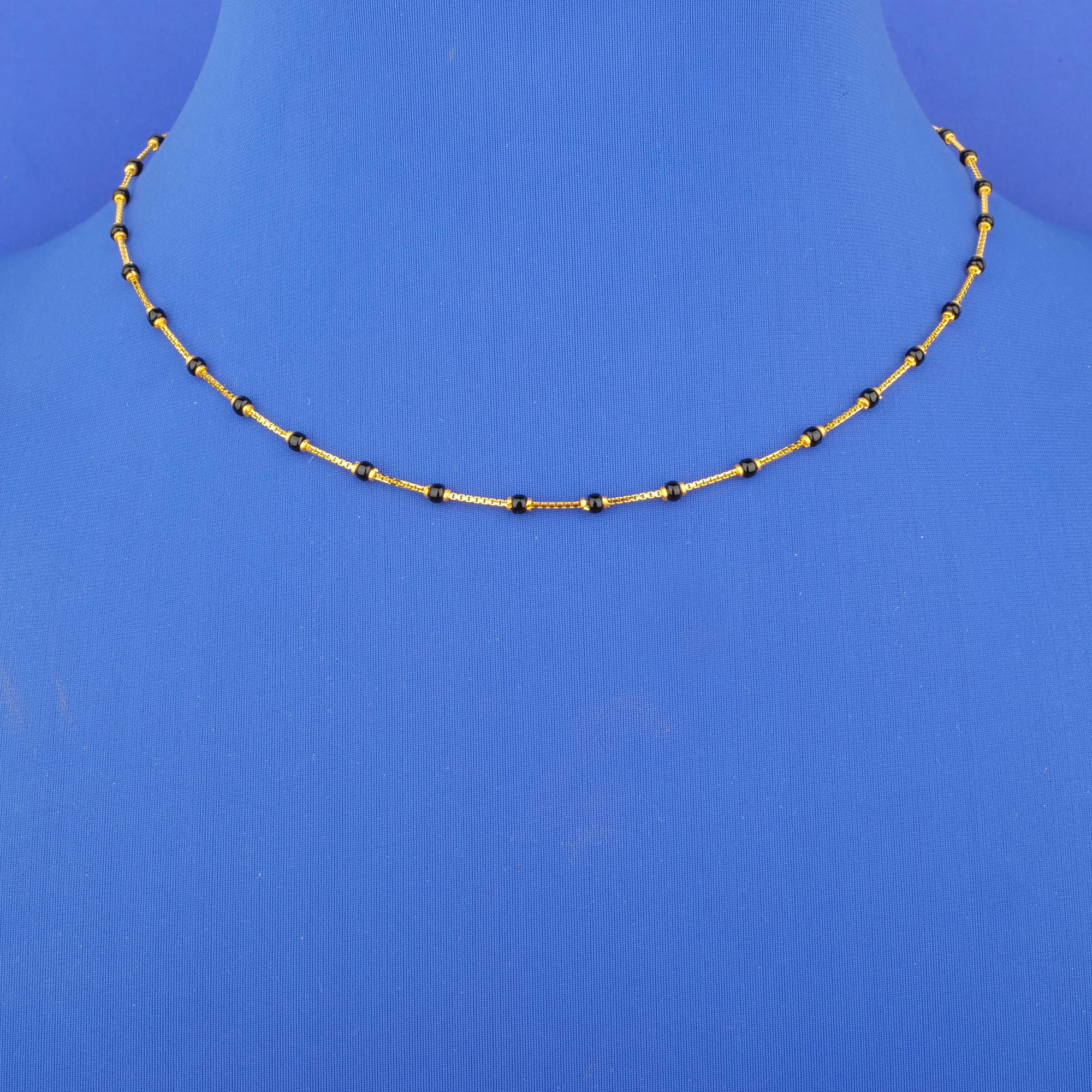 Twenty-Two Karat Gold Blackbead Chain*