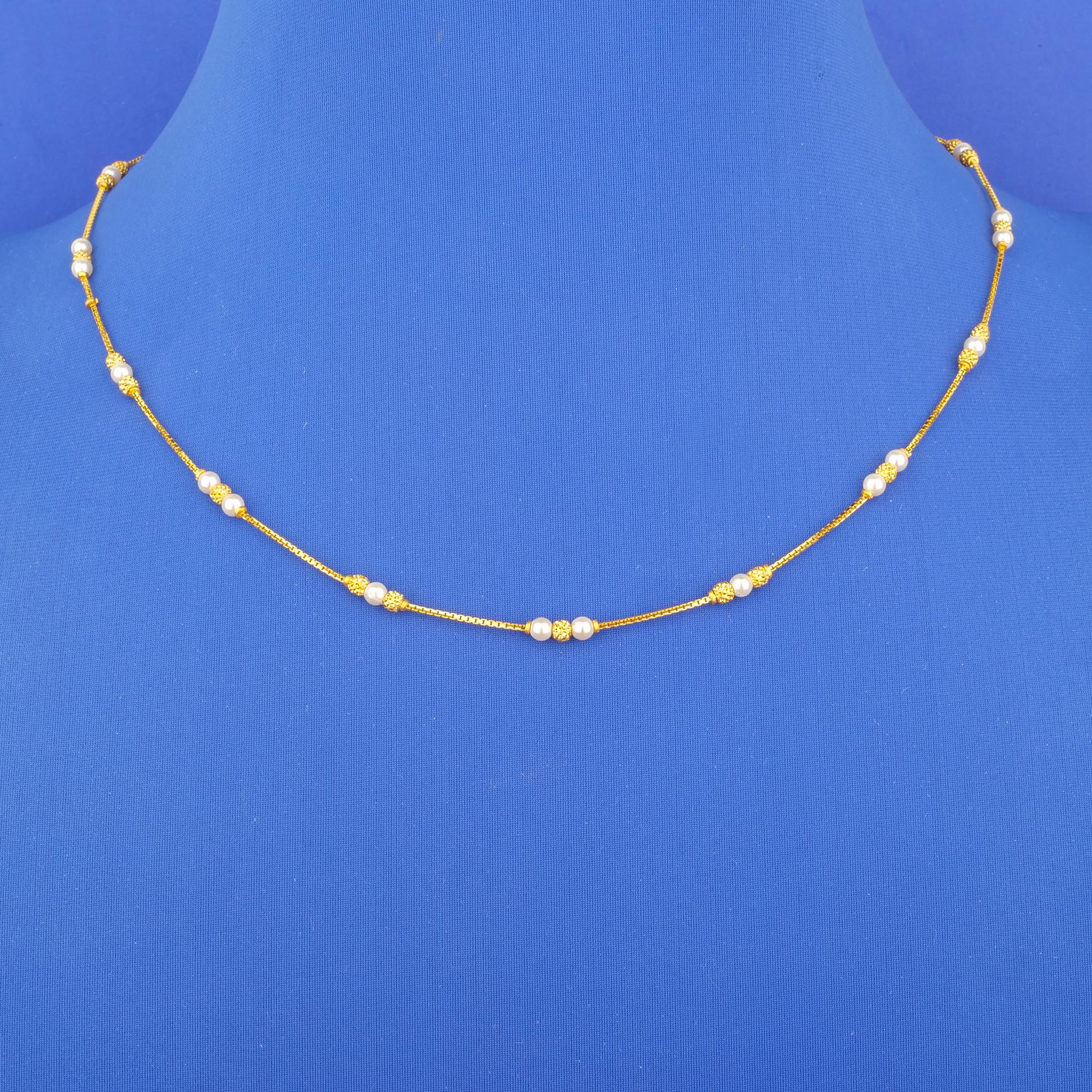 Twenty-Two Karat Gold Pearl Chain*
