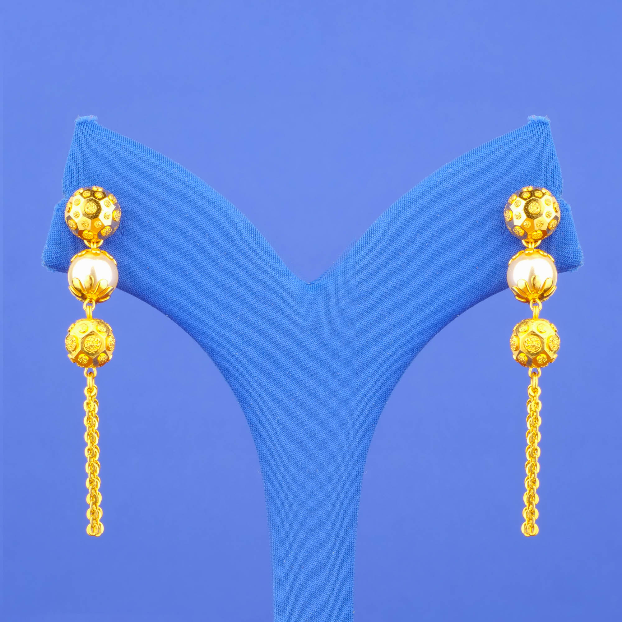 22K Gold Pearl Earrings