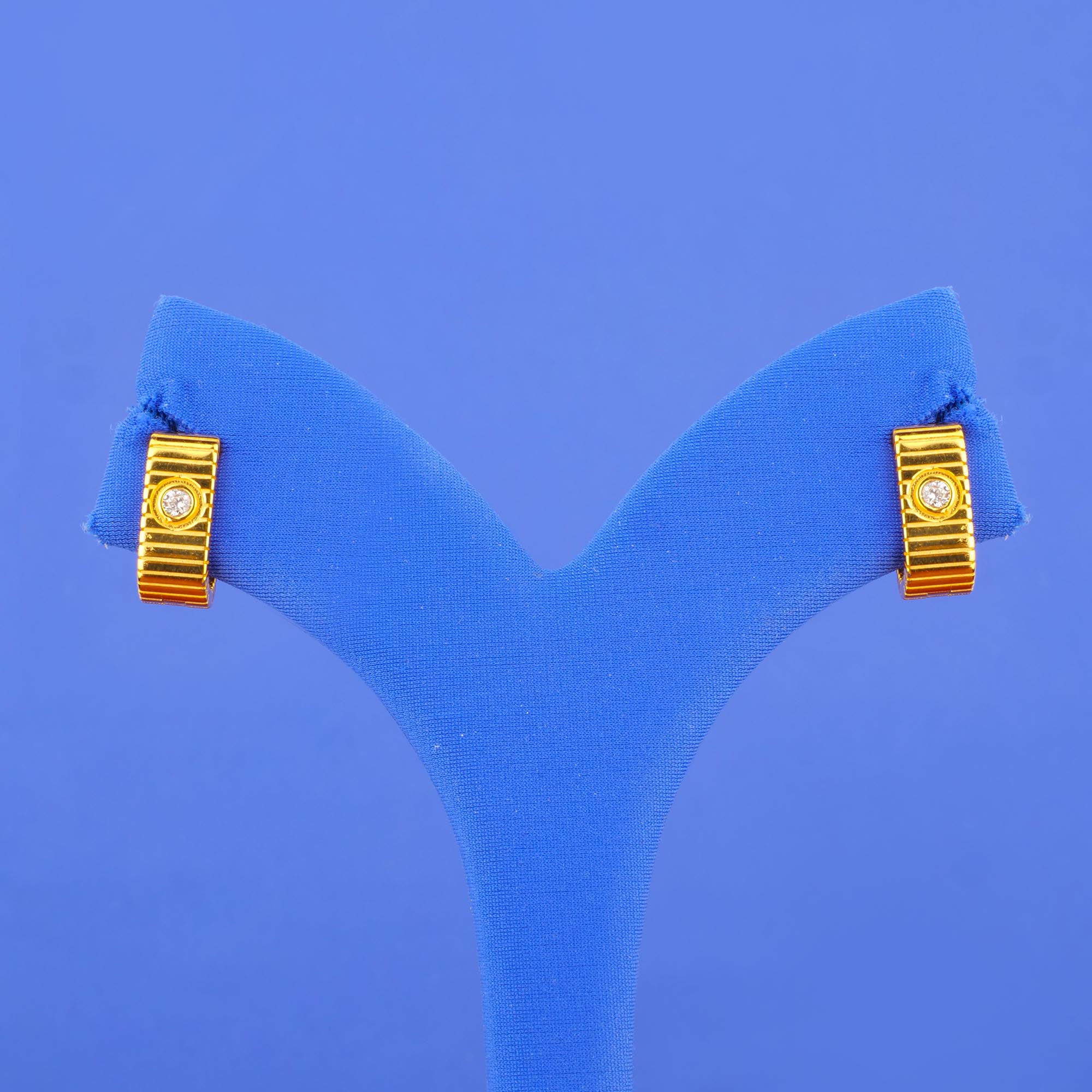 Twenty-Two Karat 'Fancy' Gold Cubic Zirconia Earrings 'C'