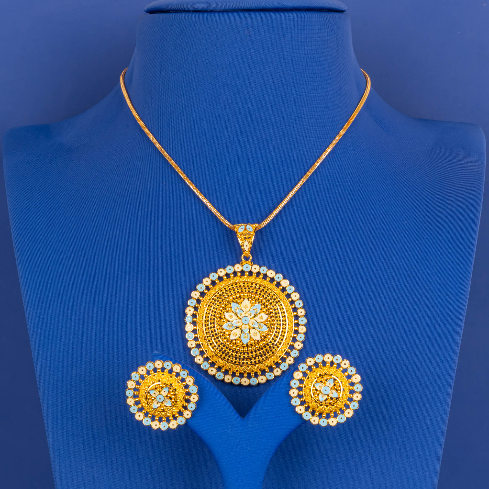 22K Gold Minakari Pendant and Earring Set (chain not included)