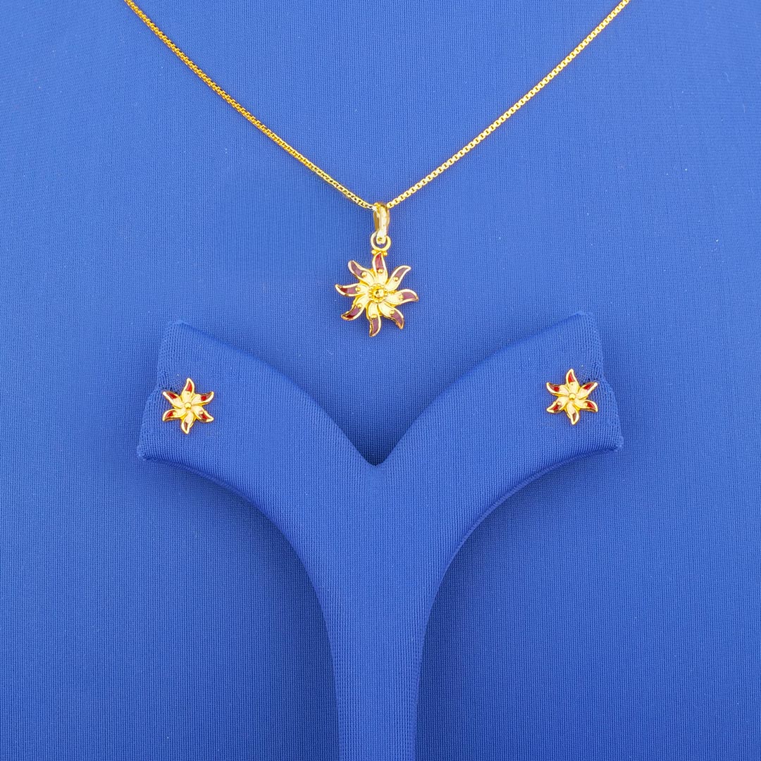 Twenty-Two Karat Minakari Gold Pendant and Earrings Set (chain not included)