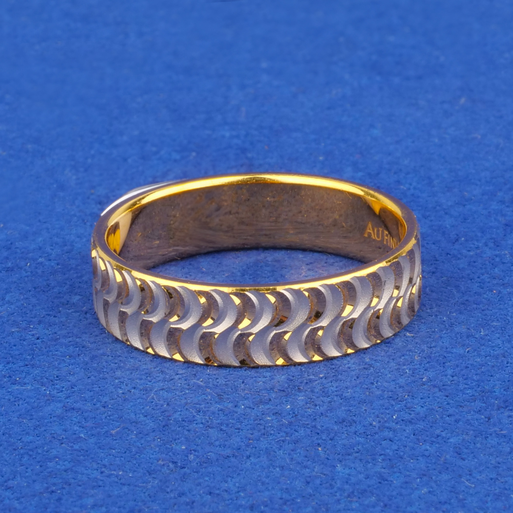 Twenty-Two Karat Gold Two-Tone Band