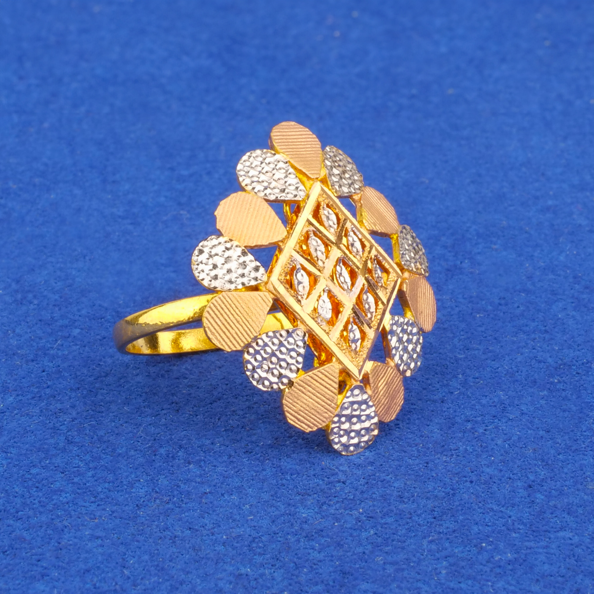 Twenty-Two Karat Gold Tri-Color Ring