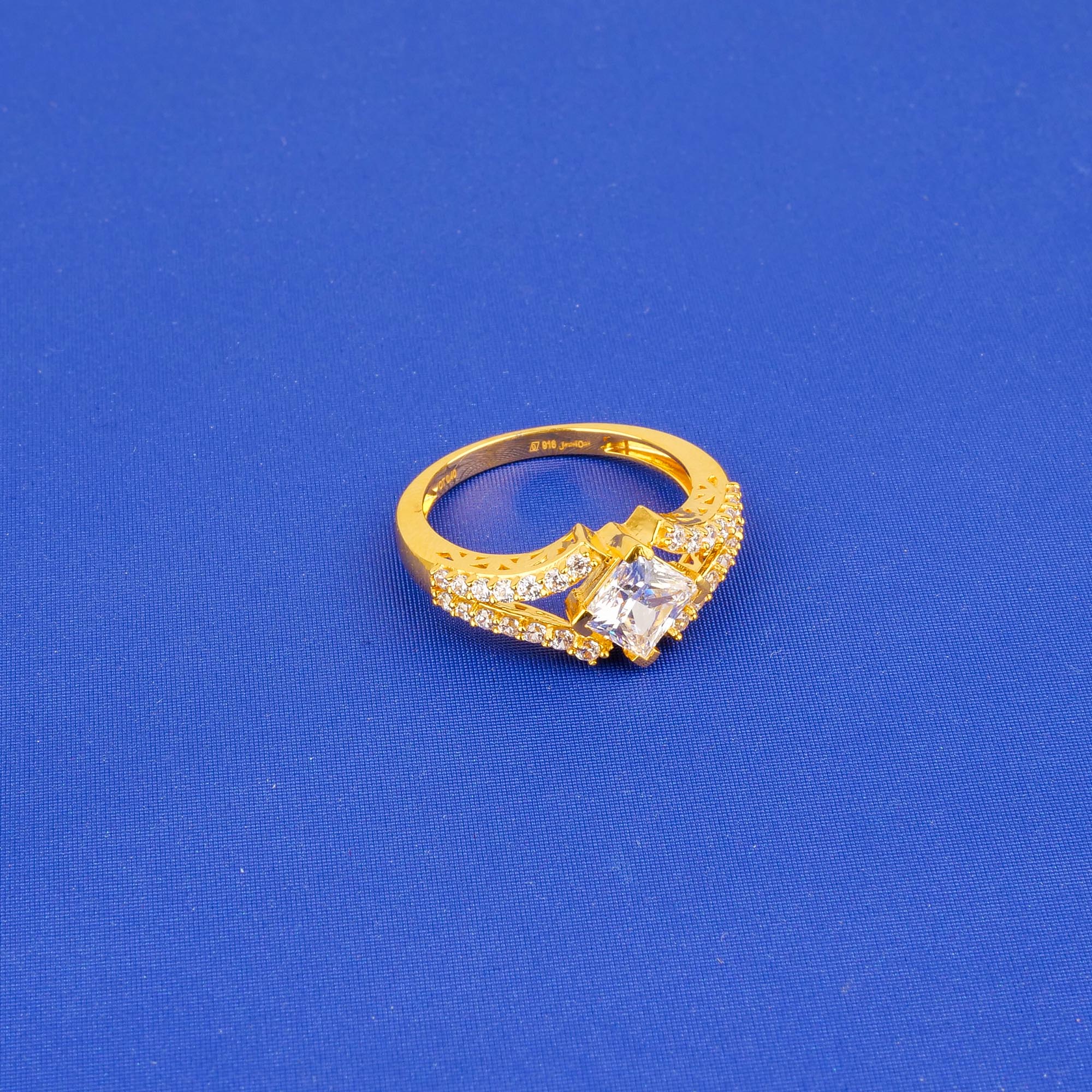 22K Gold Cubic Zirconia Ring