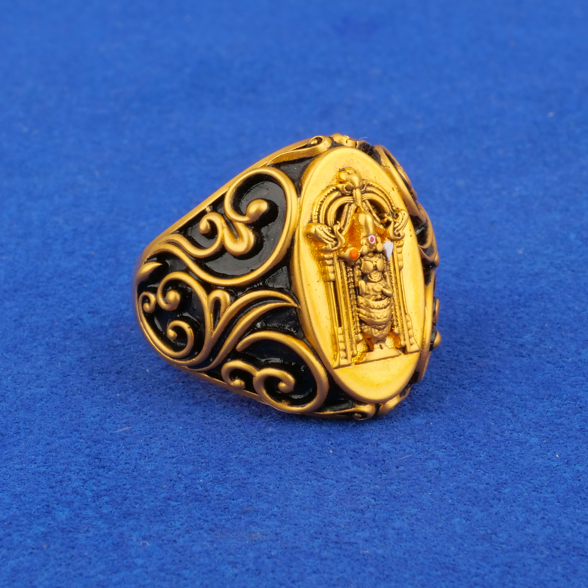 Twenty-Two Karat 'Antique' Minakari Gold 'Balaji' Ring