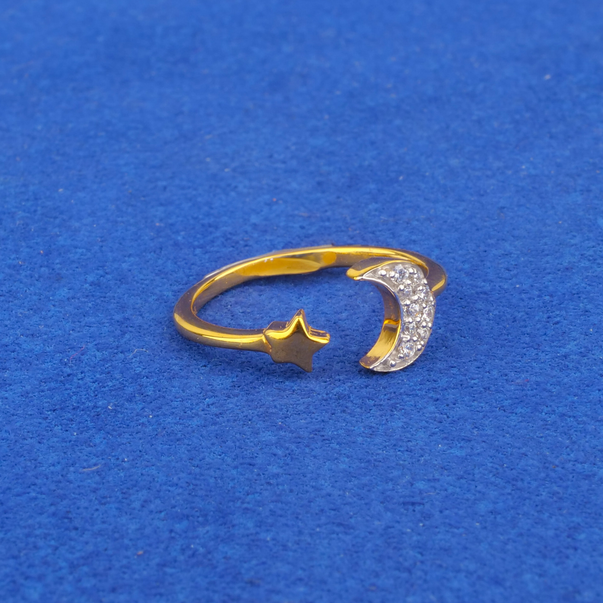 Twenty-Two Karat Gold Cubic Zirconia Ring