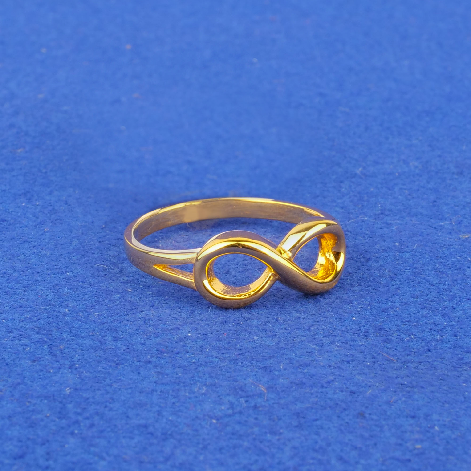 Twenty-Two Karat Gold 'Infinity' Ring