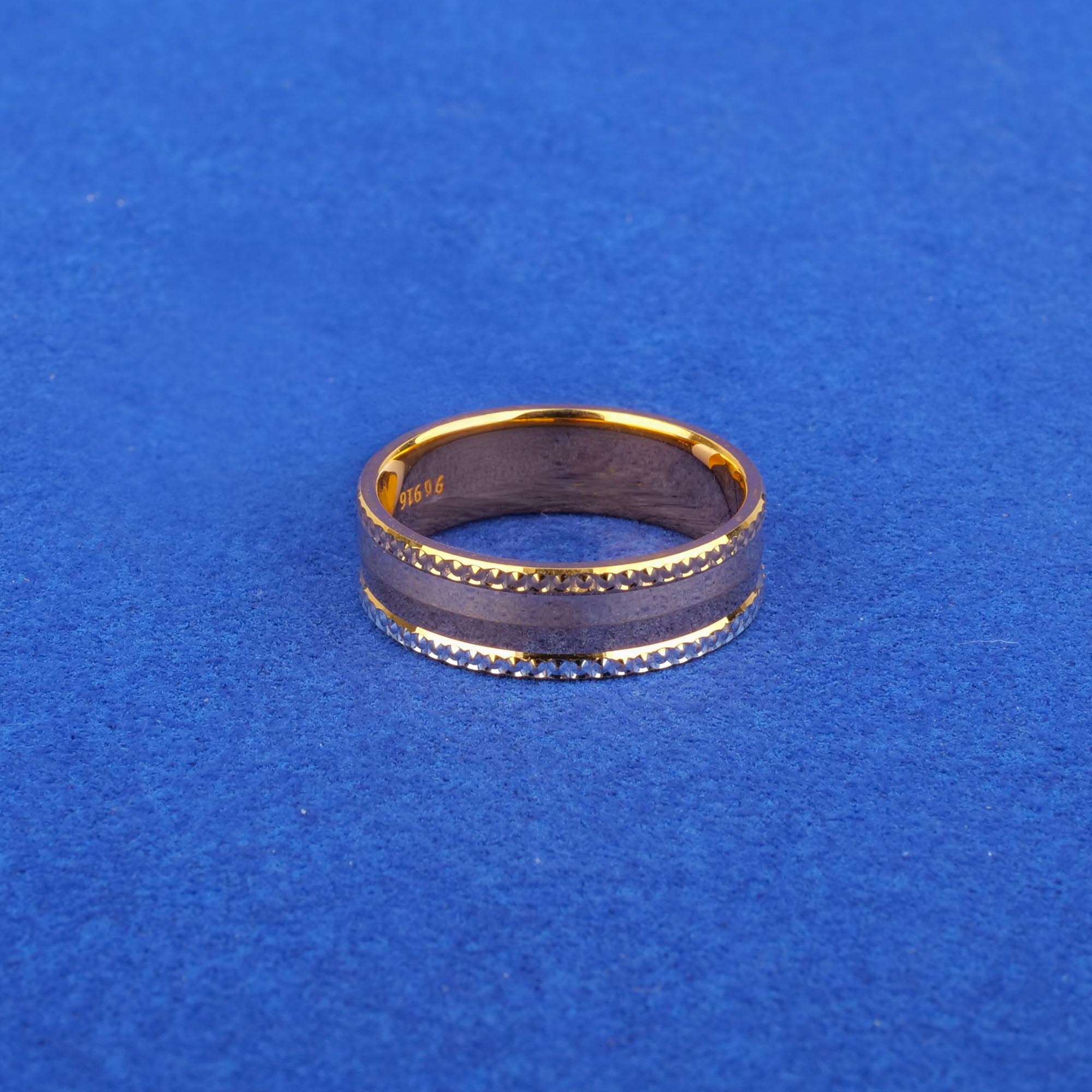Twenty-Two Karat Two-Tone Gold Ring