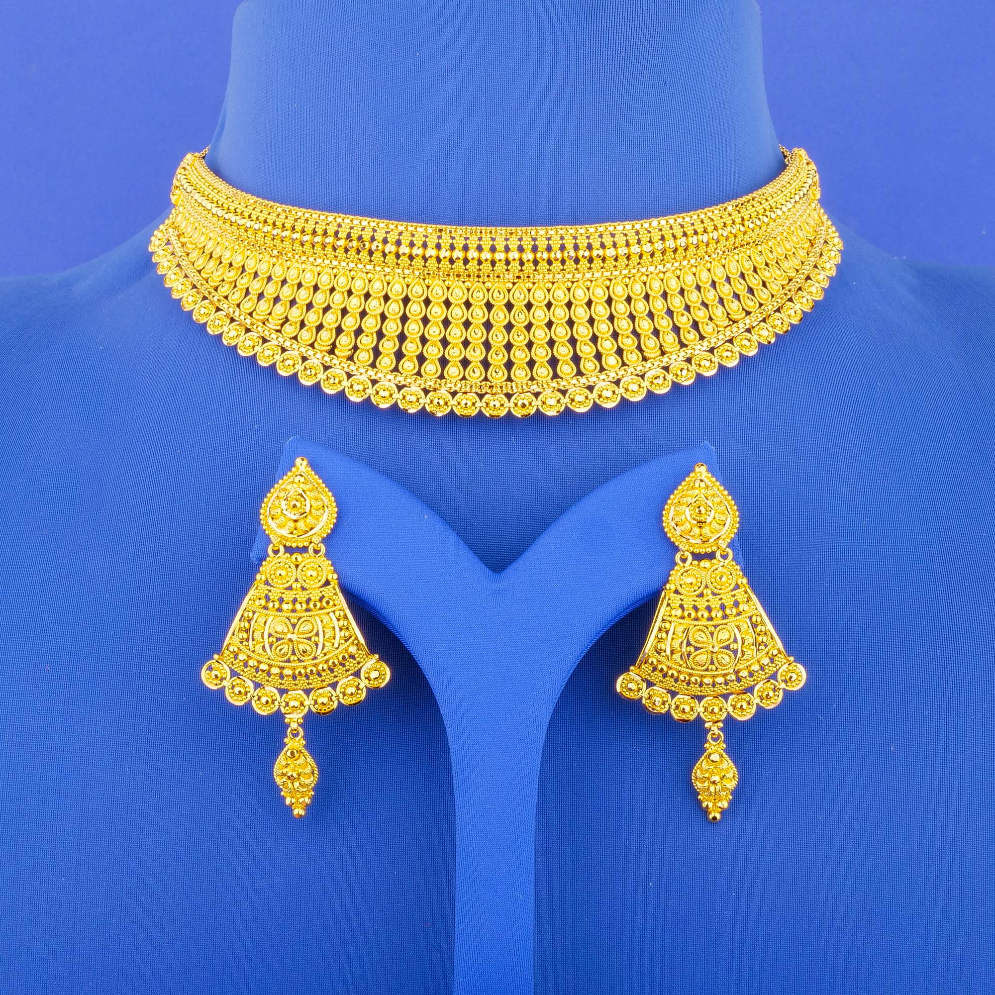 22K Gold Choker/N Earring Set