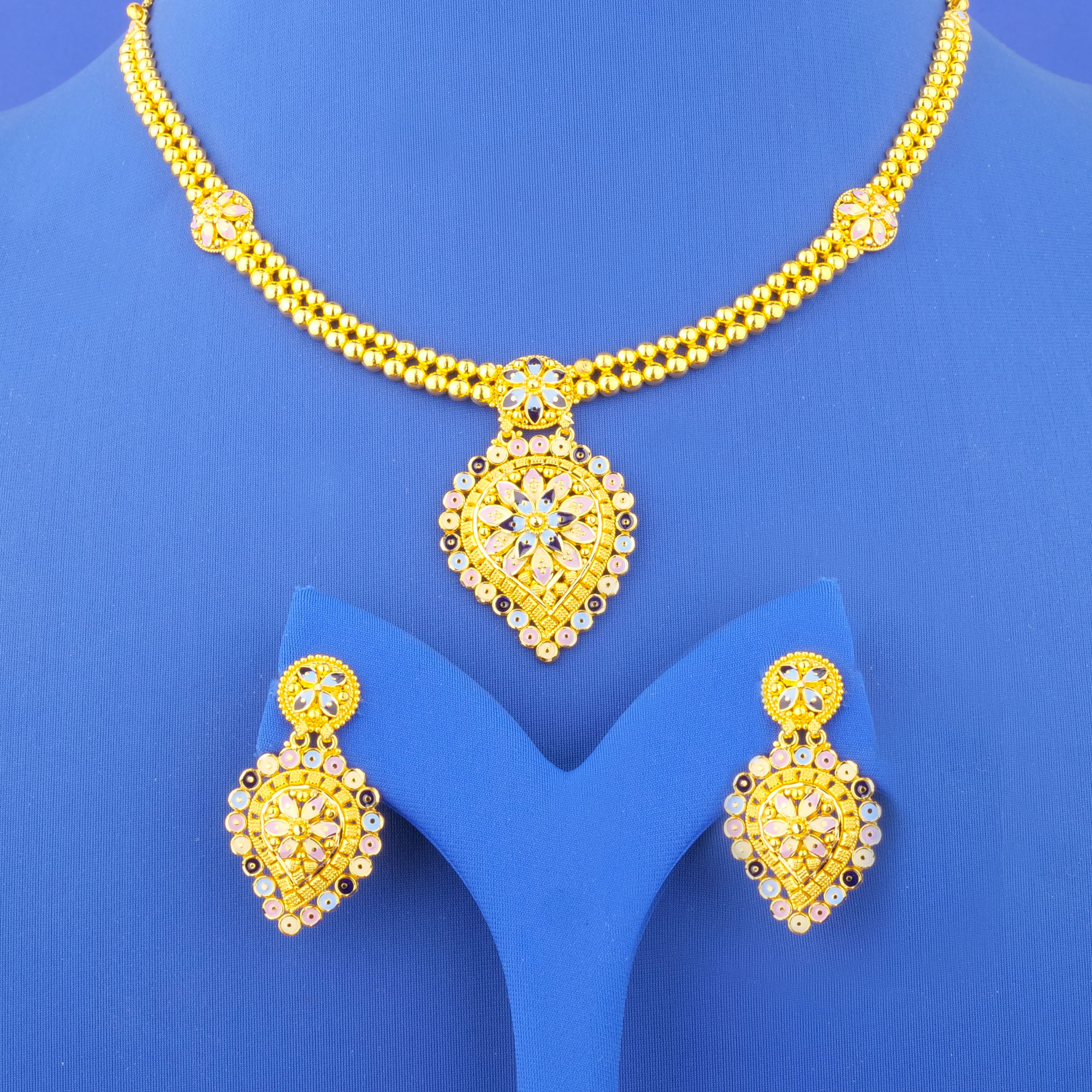 Twenty-Two Karat Minakari Gold Necklace and Earrings Set