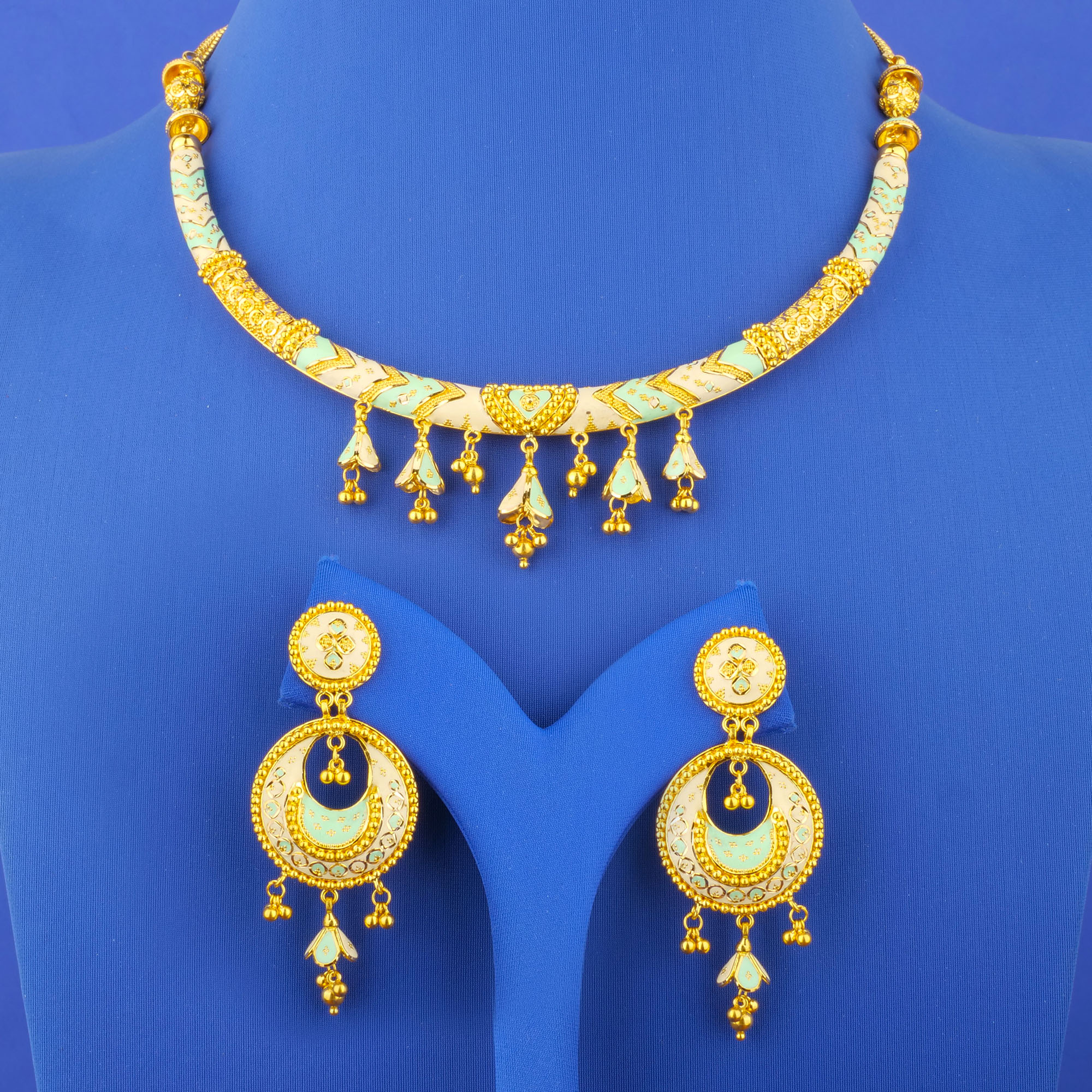 Twenty-Two Karat Minakari Gold Necklace and Earrings Set