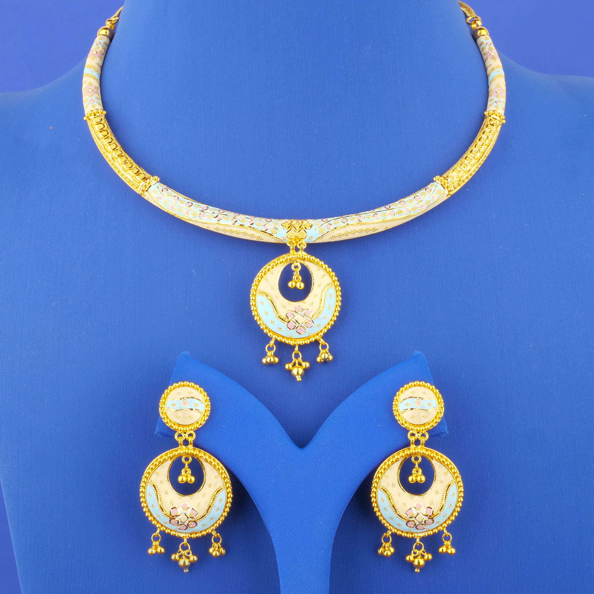 Twenty-Two Karat Minakari Gold Necklace and Earrings Set