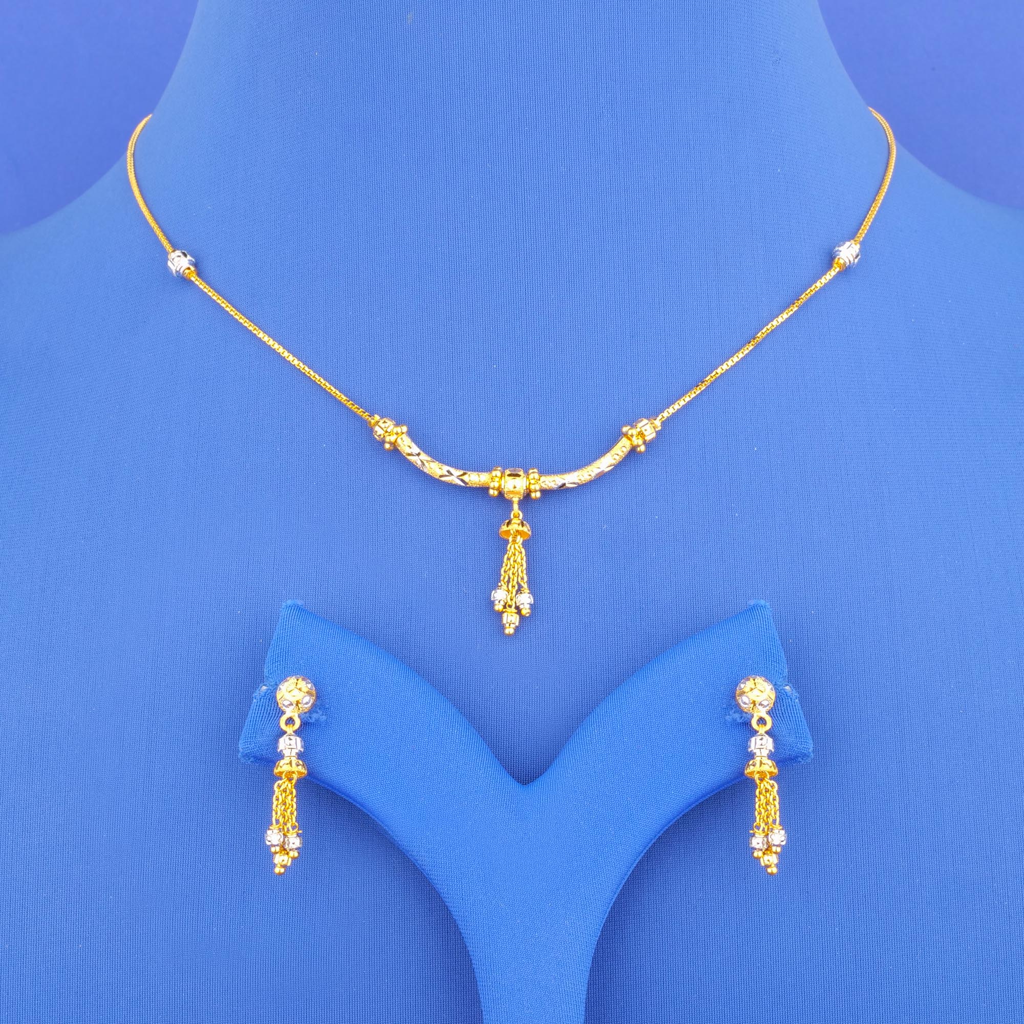 22K Two-Tone Gold Necklace Earring Set