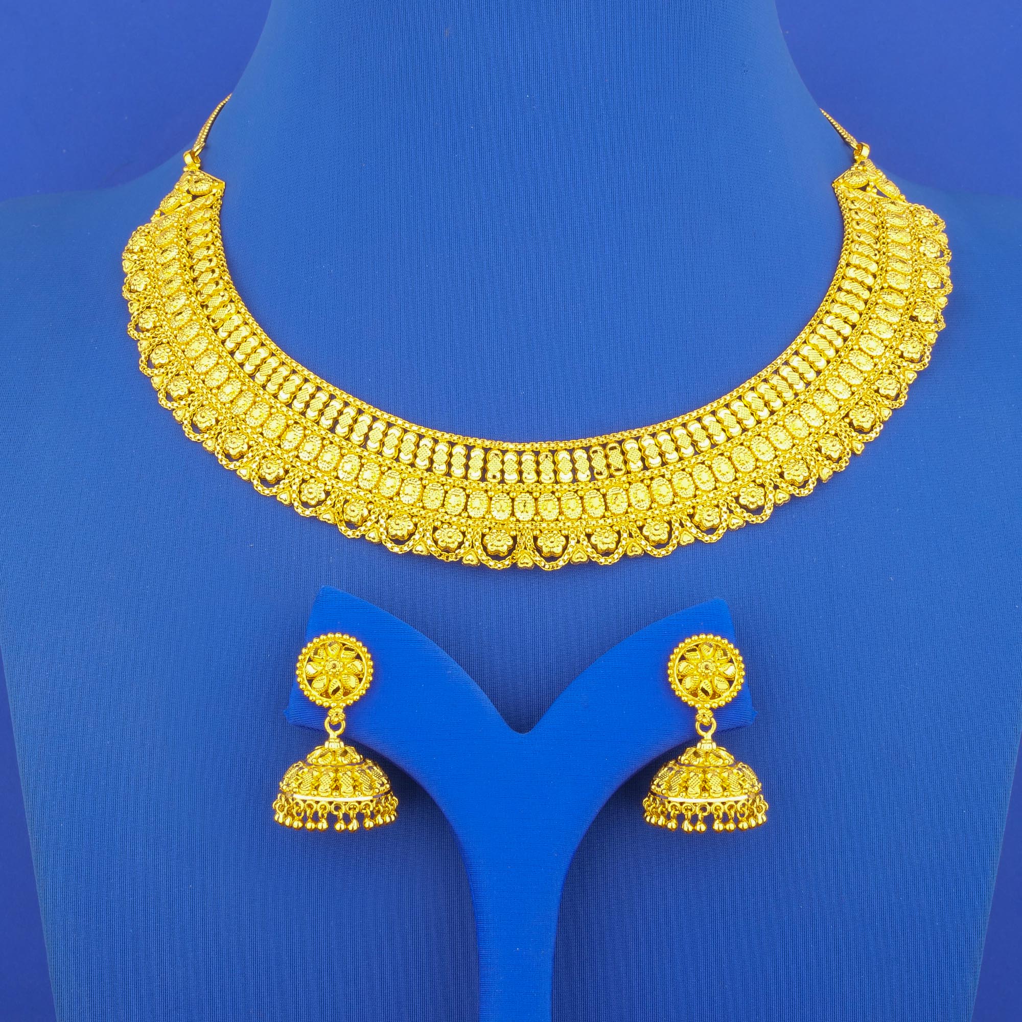 Twenty-Two Karat Gold Necklace and Earrings Set