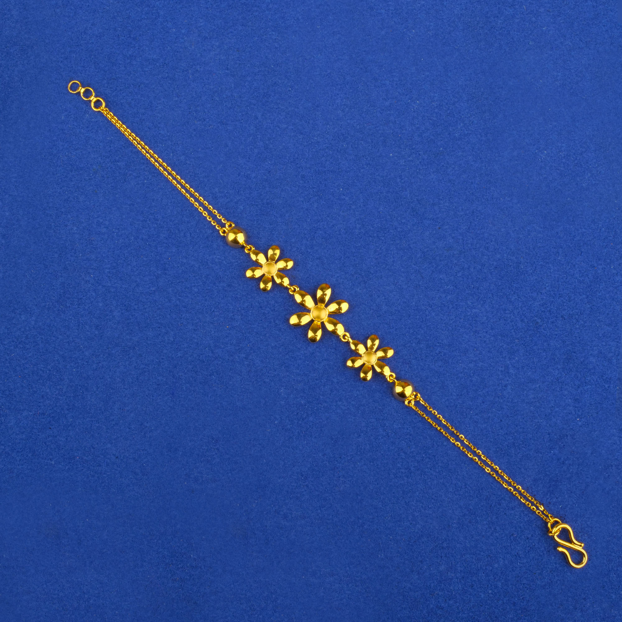 22K 'Fancy' Gold Bracelet
