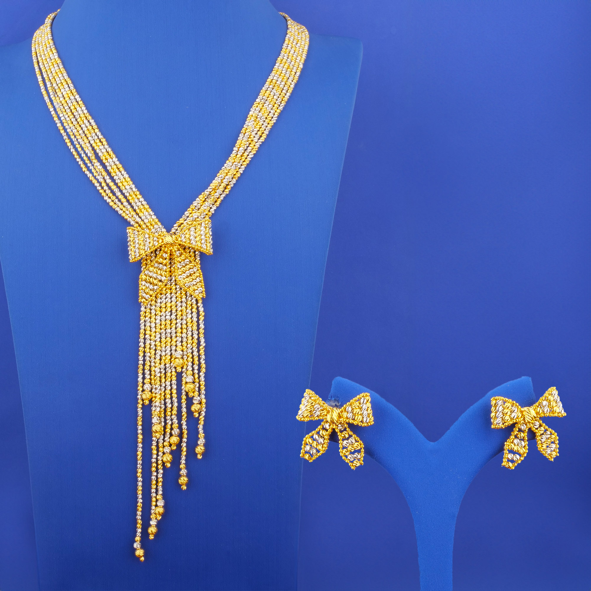 22K 'Fancy' Two-Tone Gold Necklace and Earrings Set (L)
