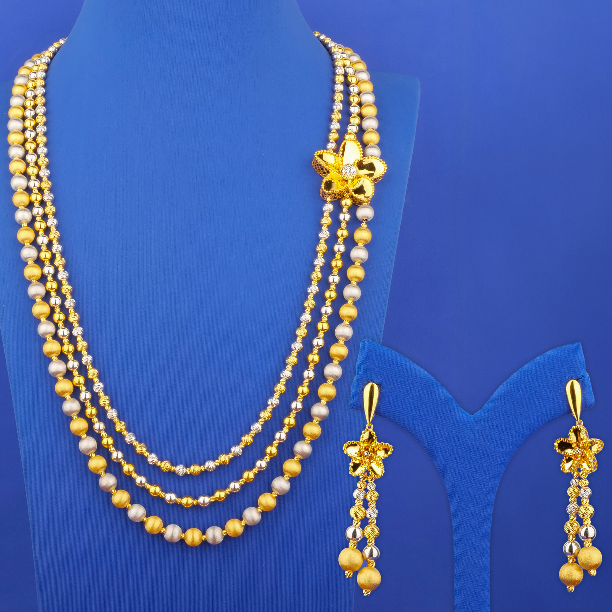 22K 'Fancy' Two-Tone Gold Necklace and Earrings Set (L)
