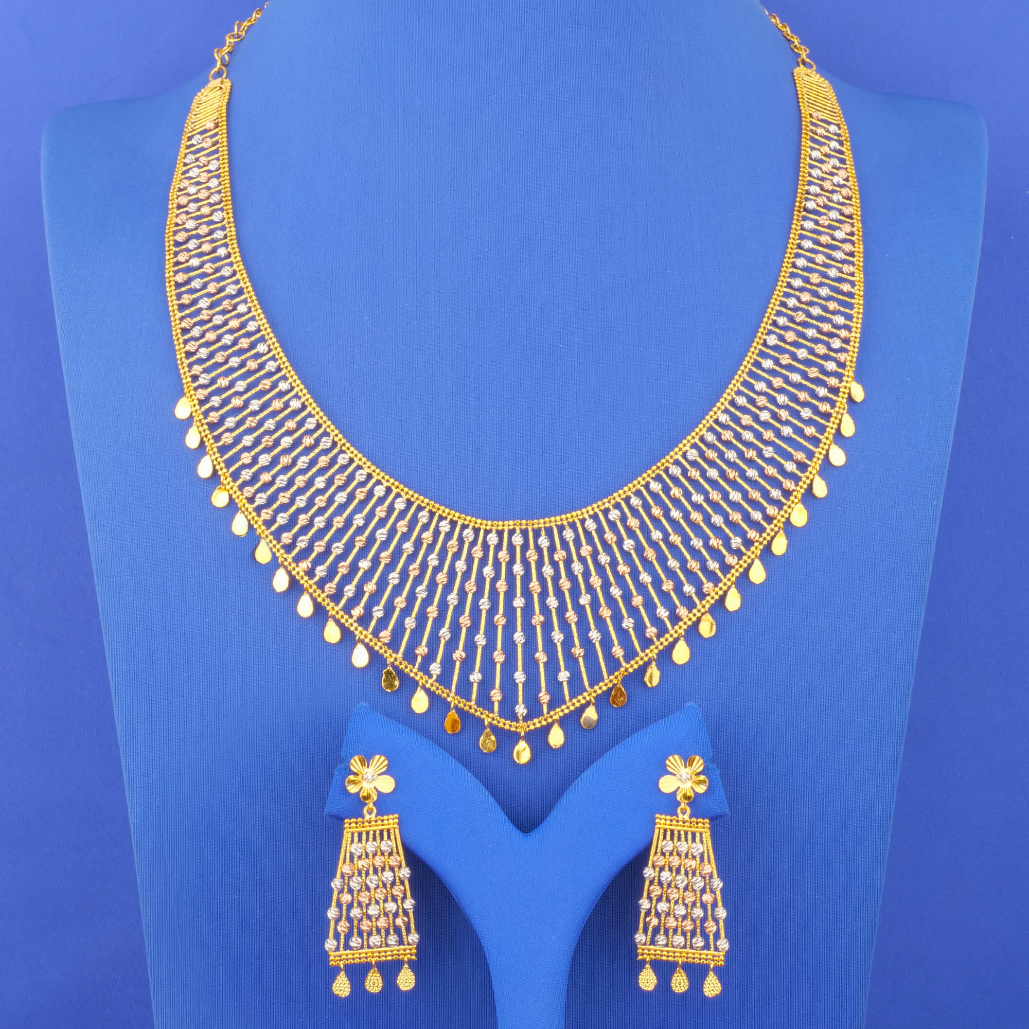 Twenty-Two Karat Tri-Color 'Fancy' Gold Necklace and Earrings Set