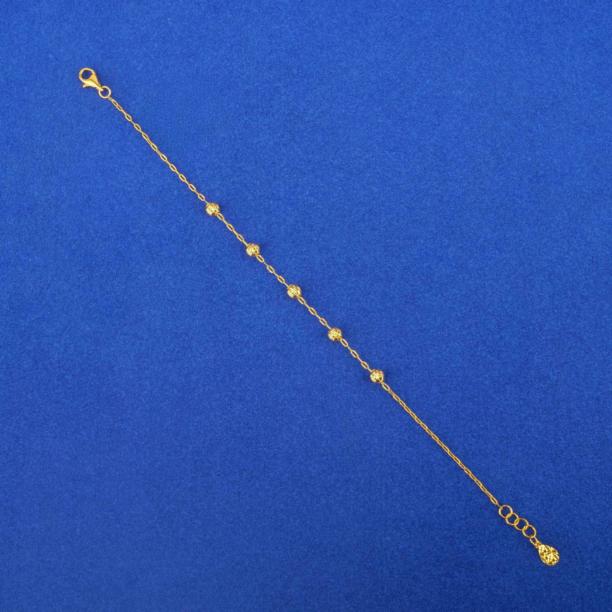 Twenty-Two Karat Gold PC Bracelet*