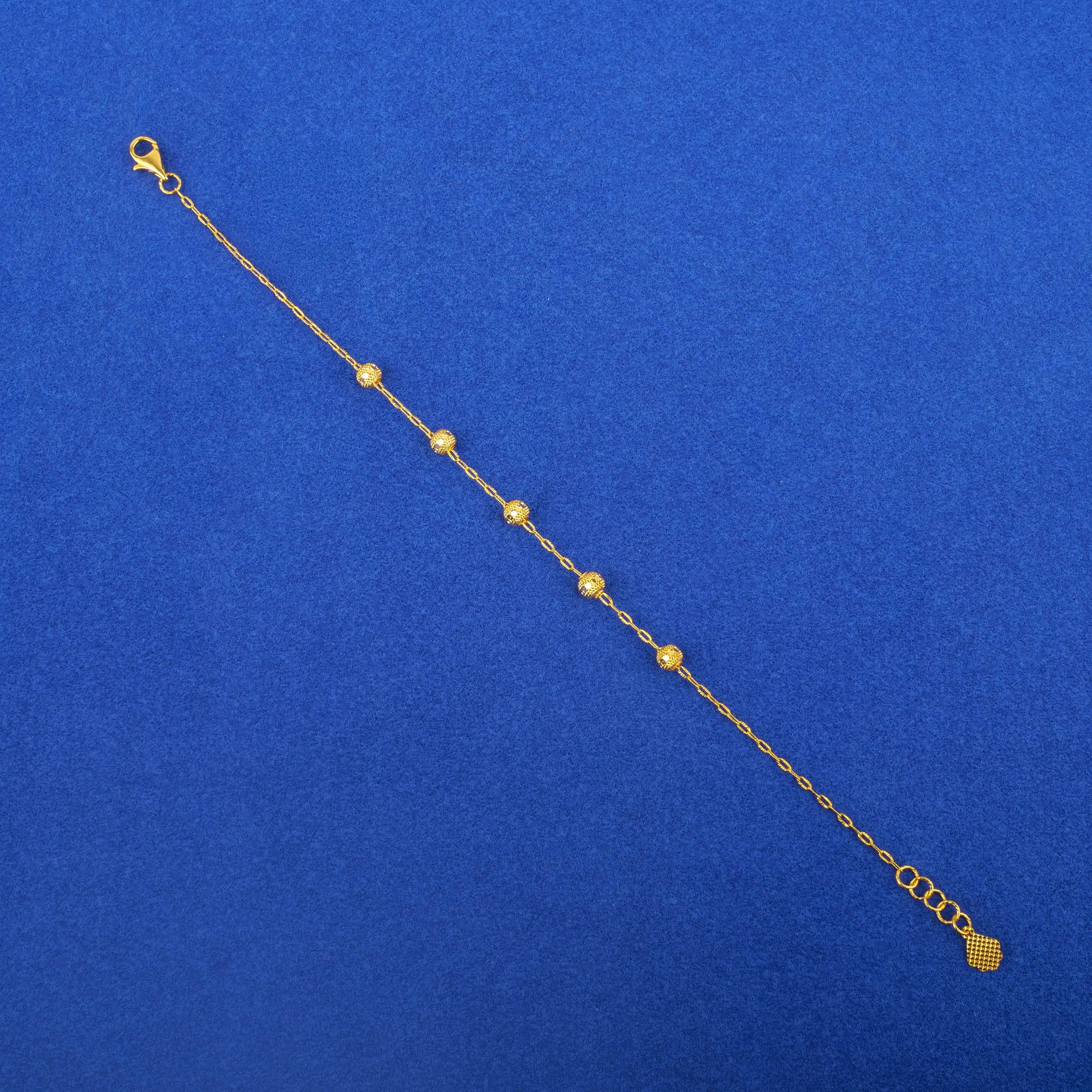Twenty-Two Karat Gold PC Bracelet*