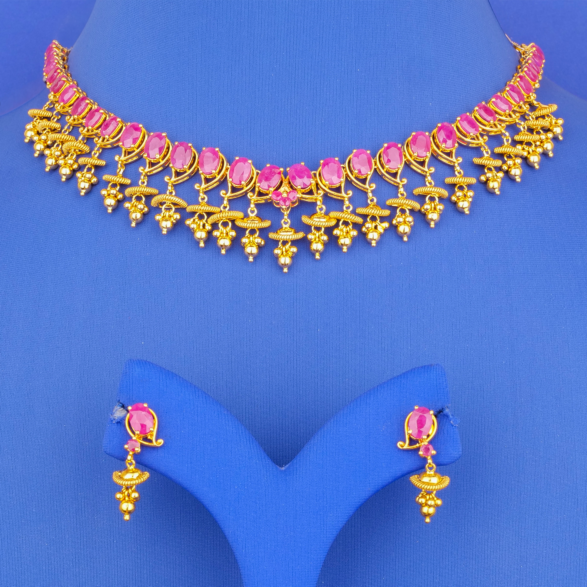 22K Gold and Ruby Necklace Earring Set