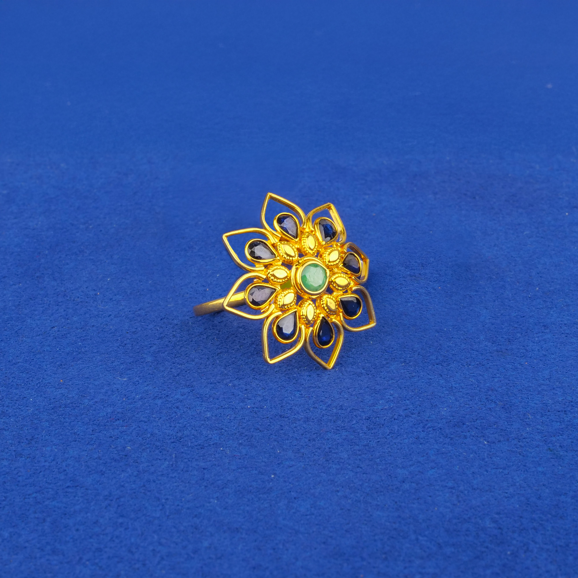 22K Gold Emerald Sapphire Ring