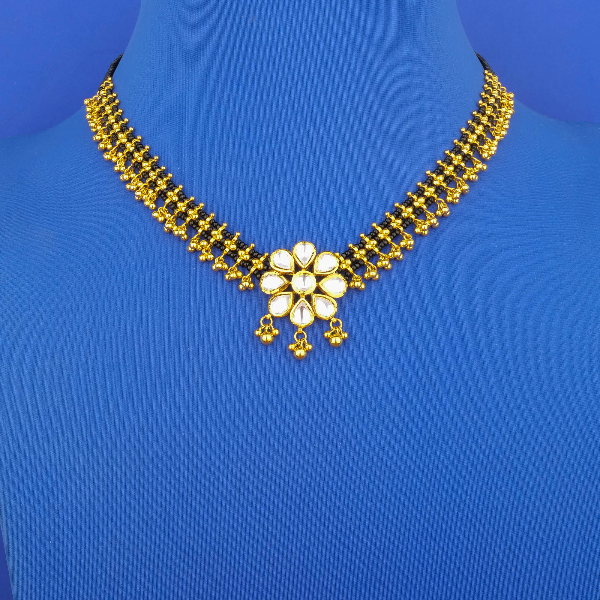 22K 'Antique' Gold Kundan Mangalsutra Necklace