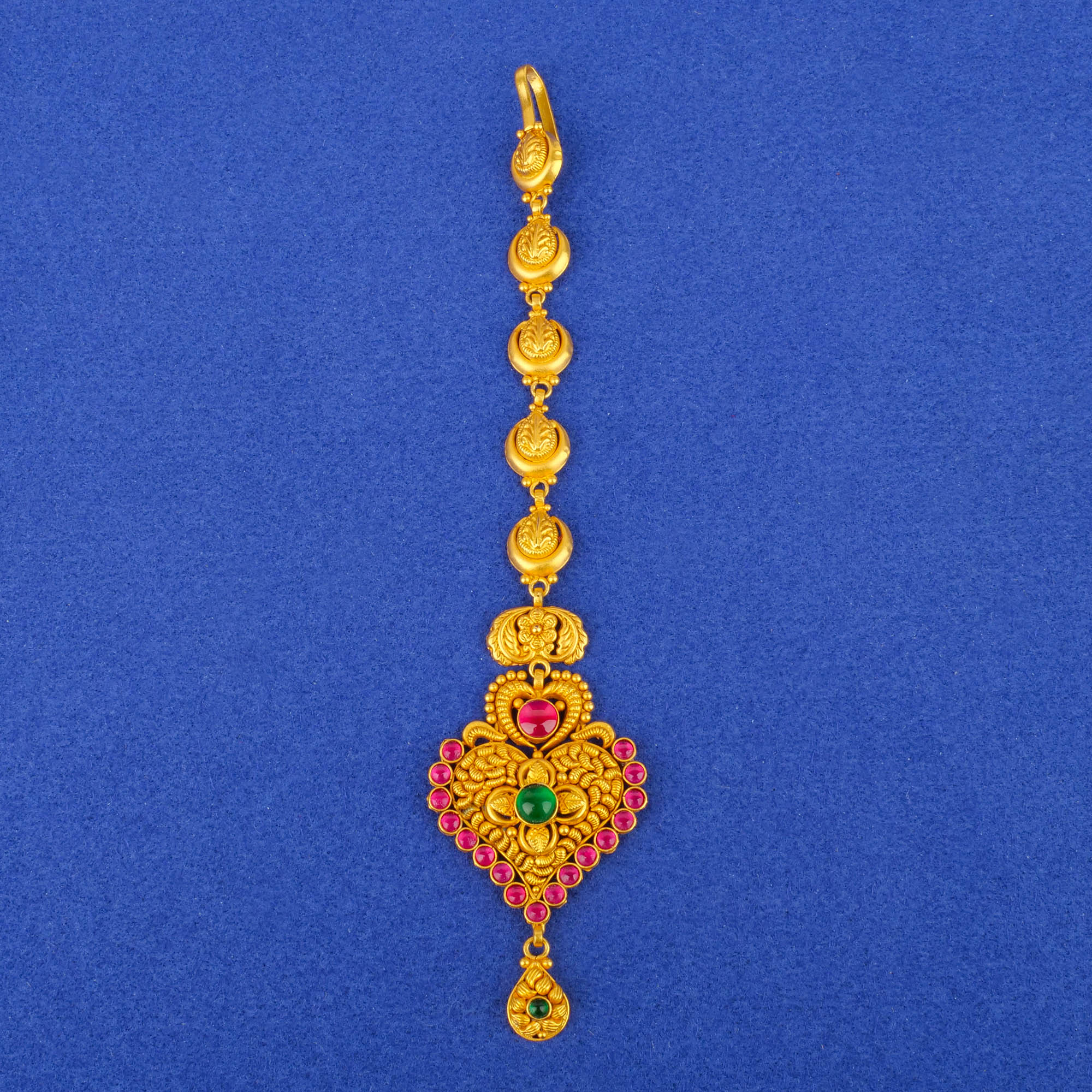 Twenty-Two Karat Gold 'Antique' Tikka