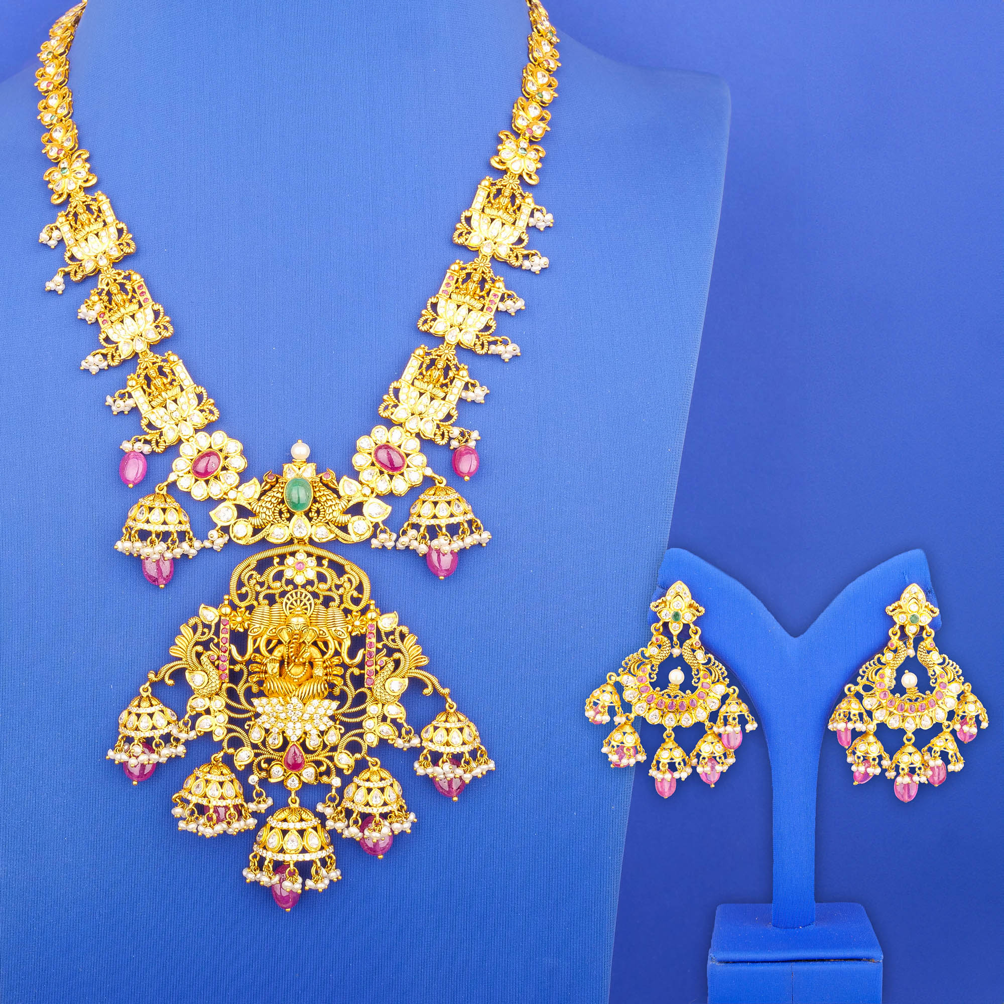 22K 'Antique' CS Pearl Necklace Earring Set